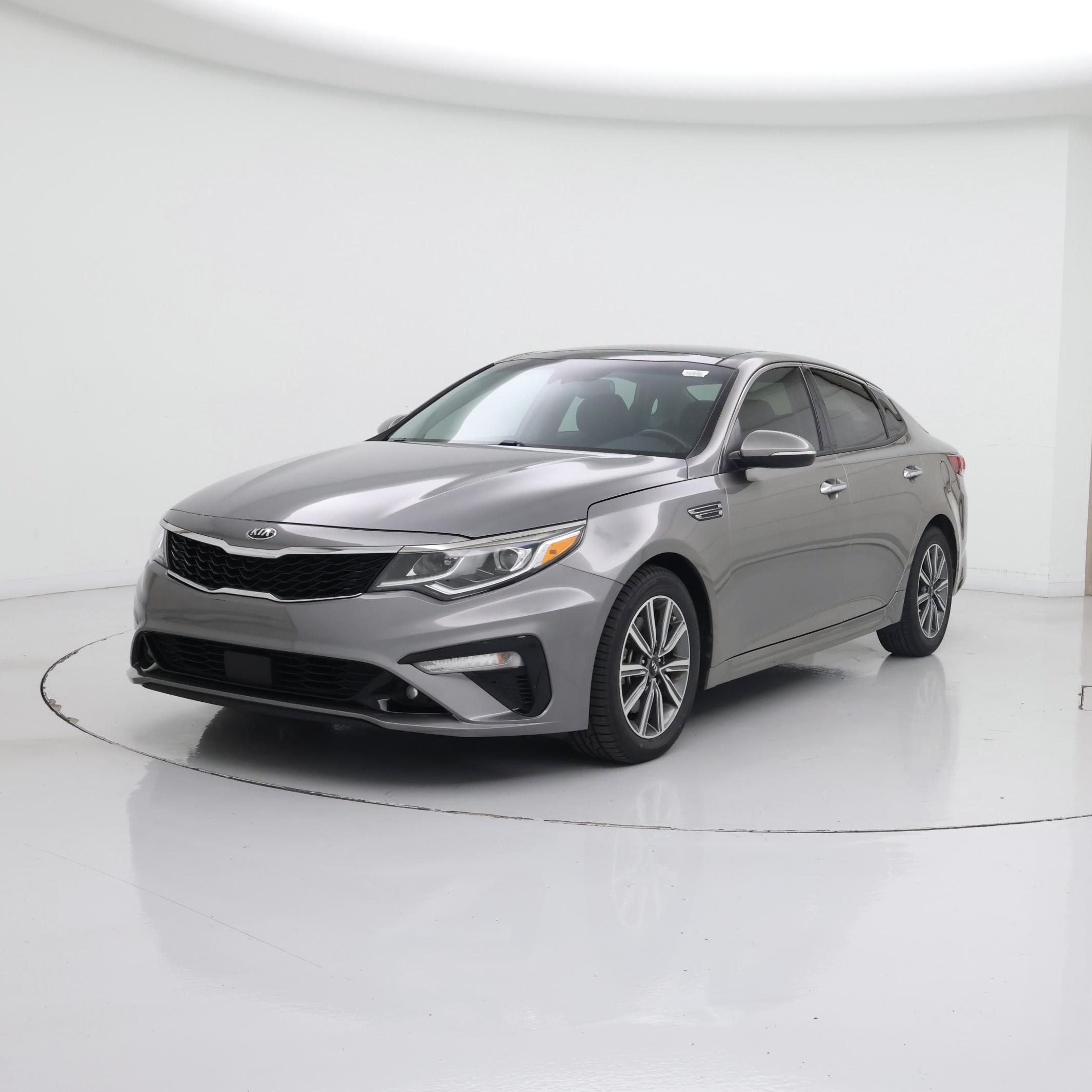 Thumbnail: 2019 Kia Optima - 4