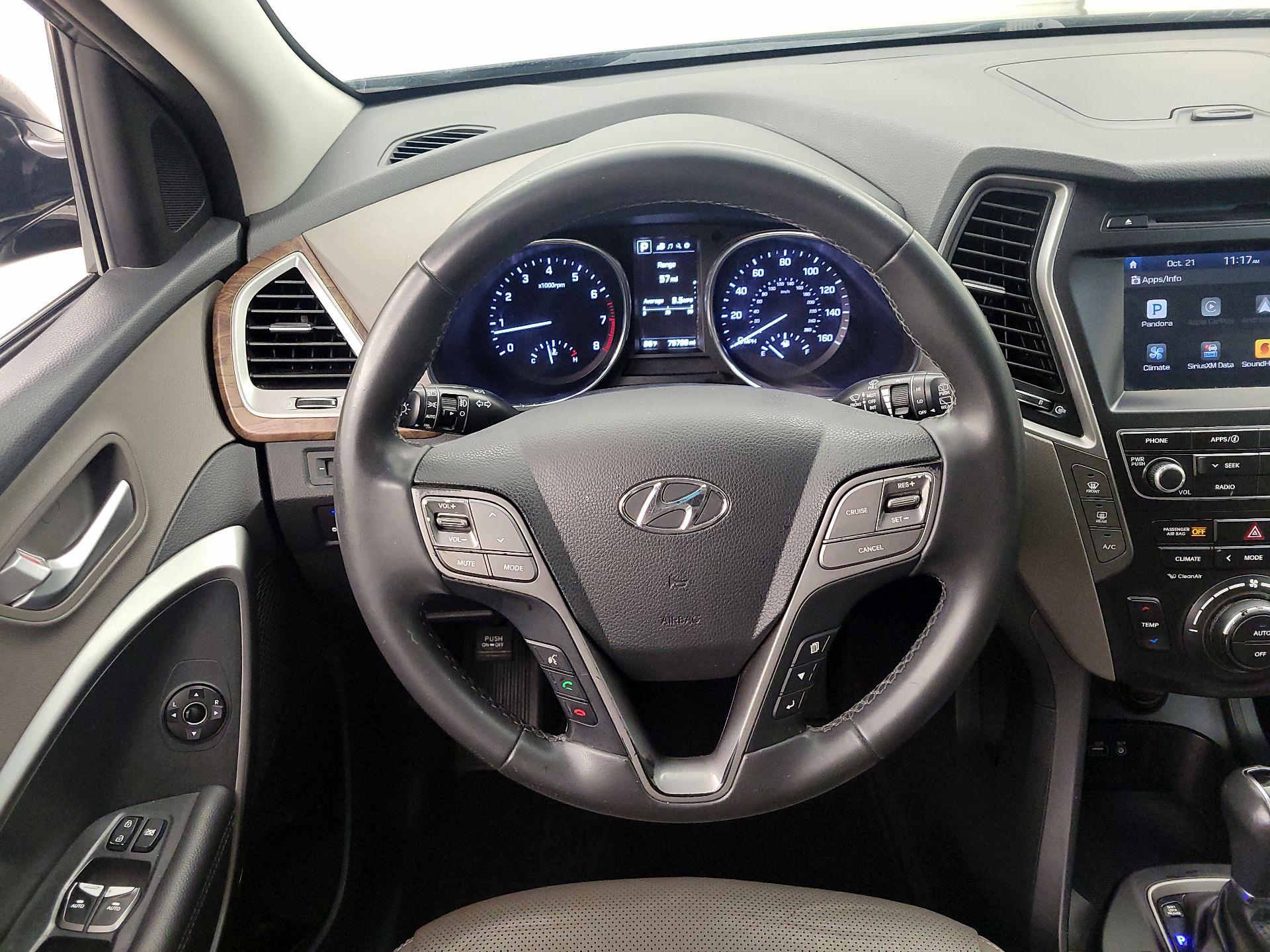 Thumbnail: 2017 Hyundai Santa Fe - 10