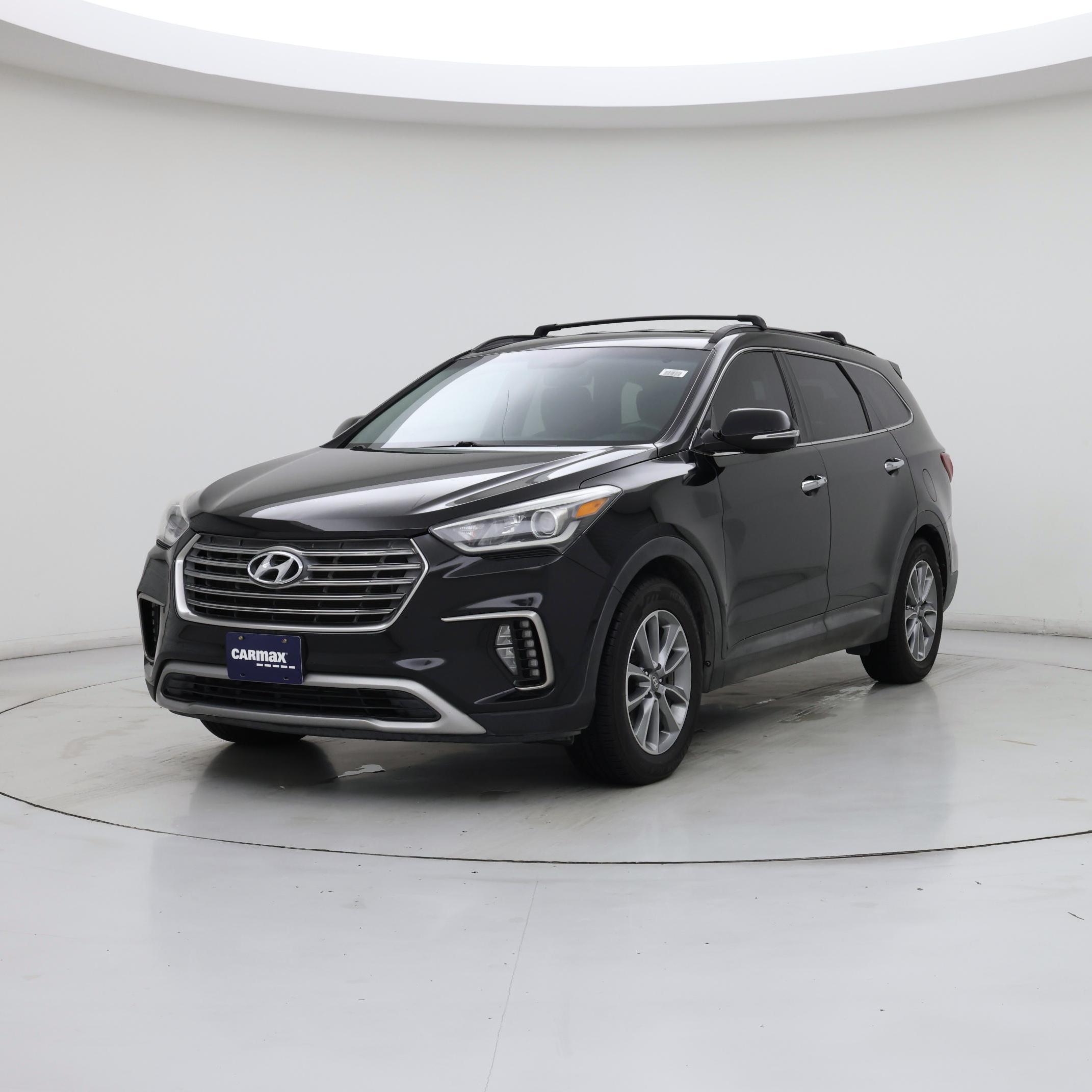Thumbnail: 2017 Hyundai Santa Fe - 4