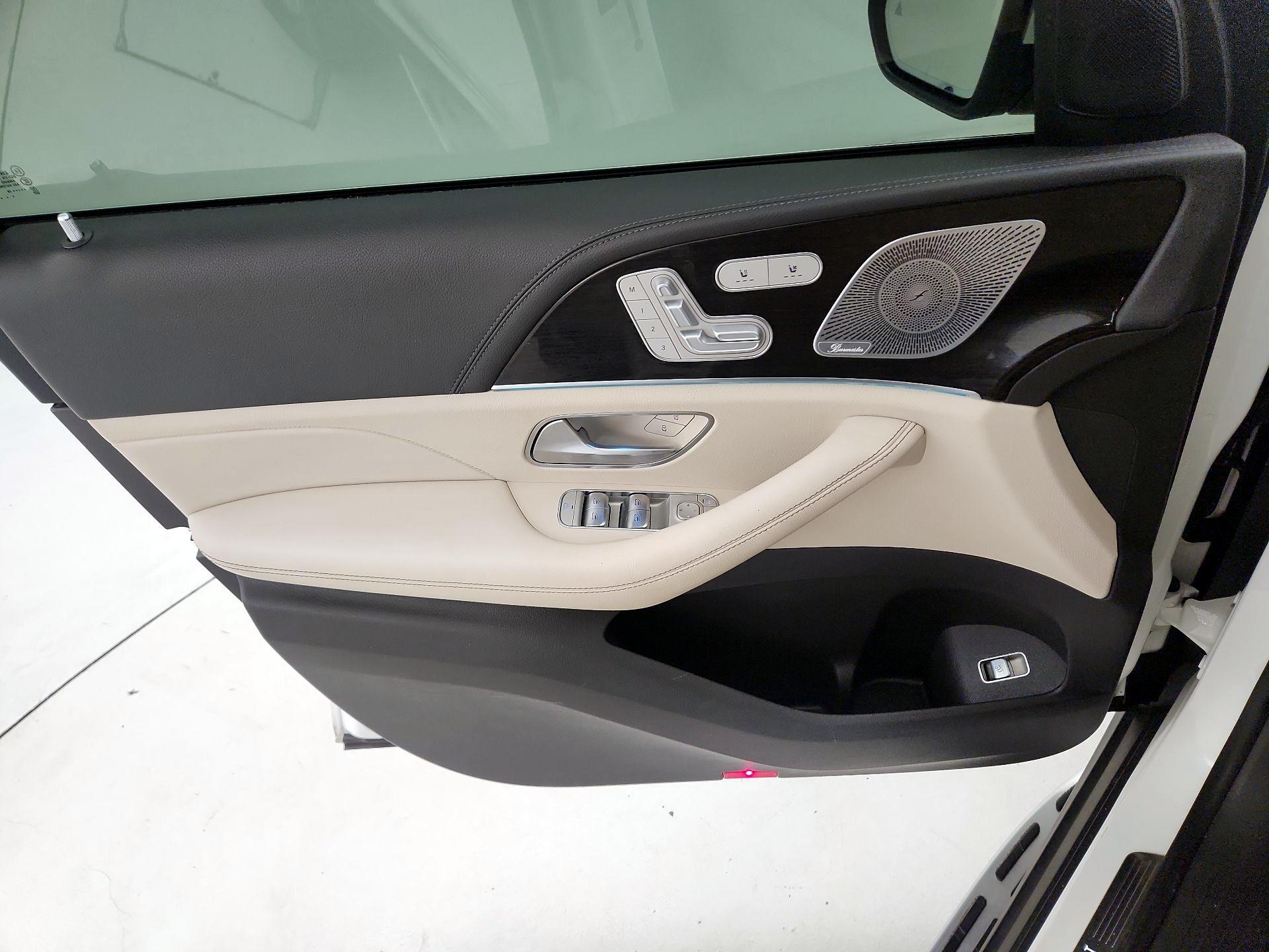 Thumbnail: 2020 Mercedes-Benz GLE - 12