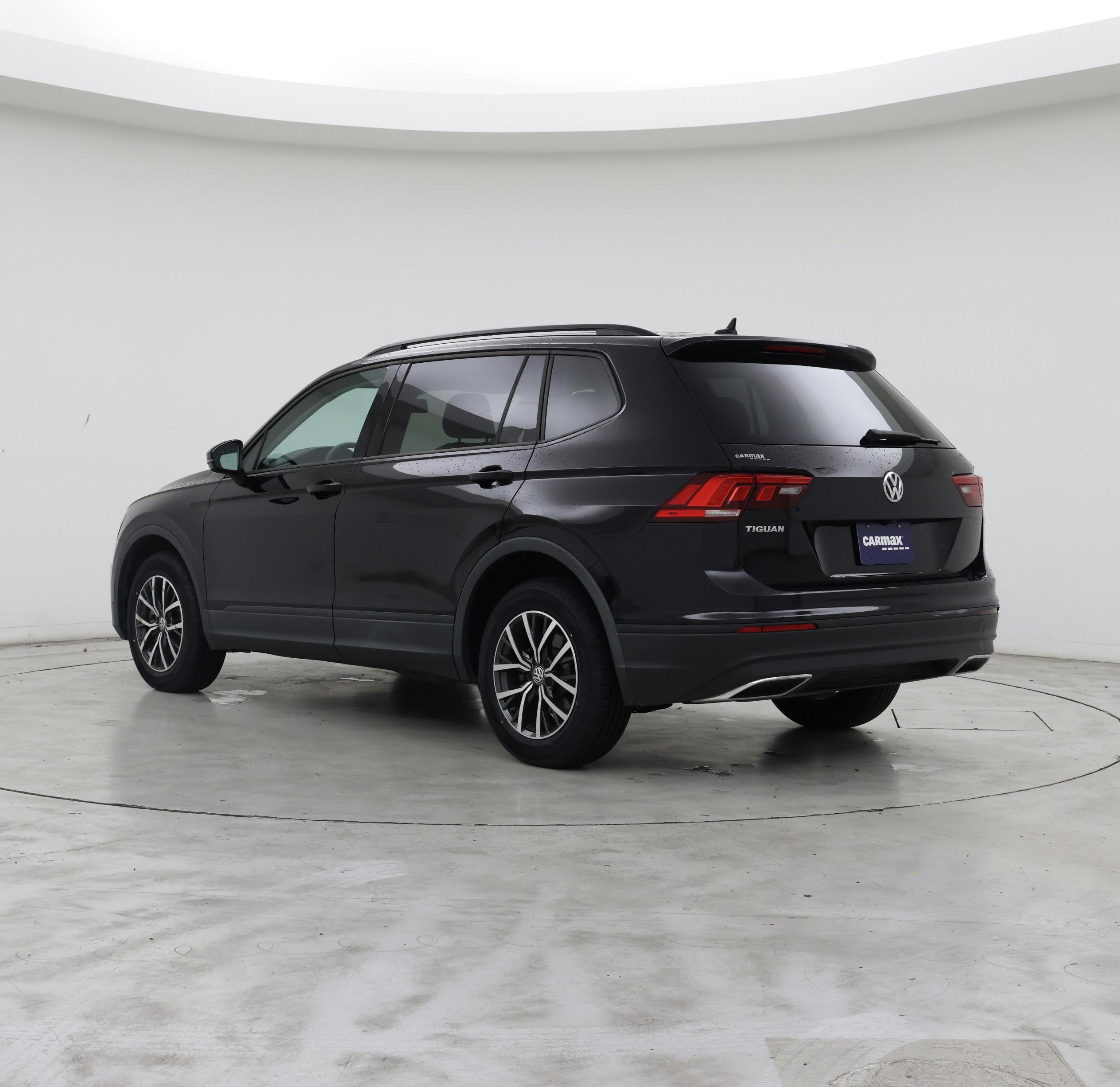 Thumbnail: 2021 Volkswagen Tiguan - 2