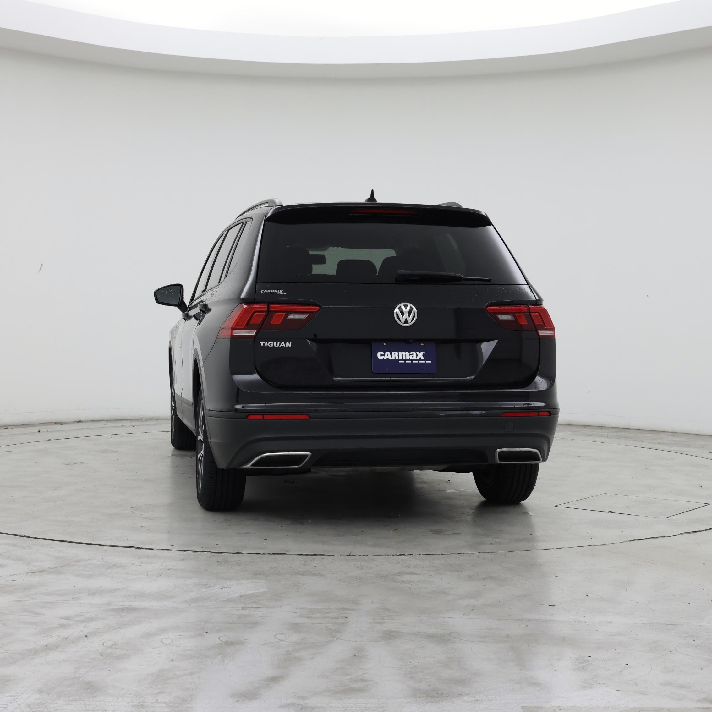 Thumbnail: 2021 Volkswagen Tiguan - 6