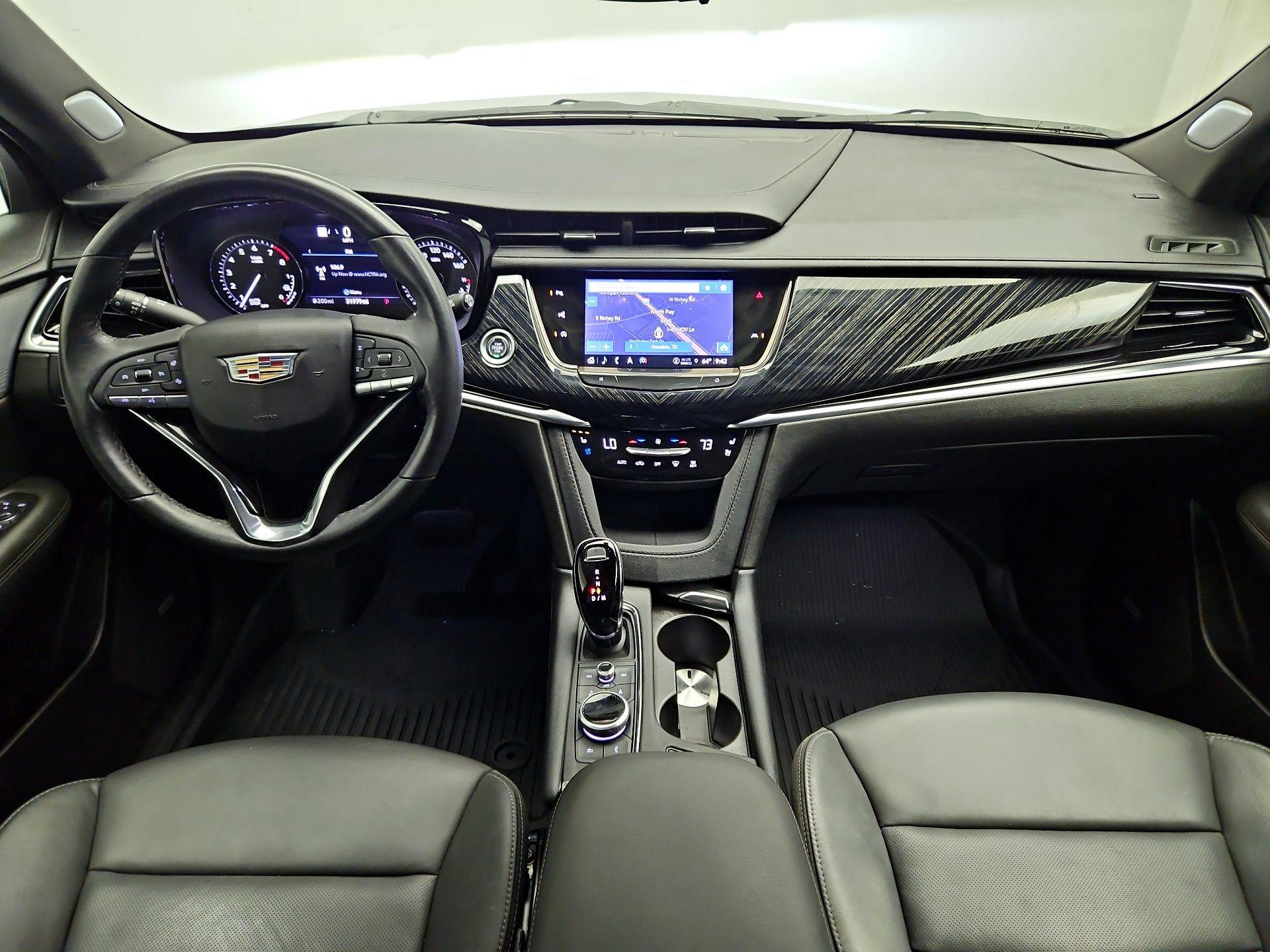 Thumbnail: 2024 Cadillac XT6 - 9