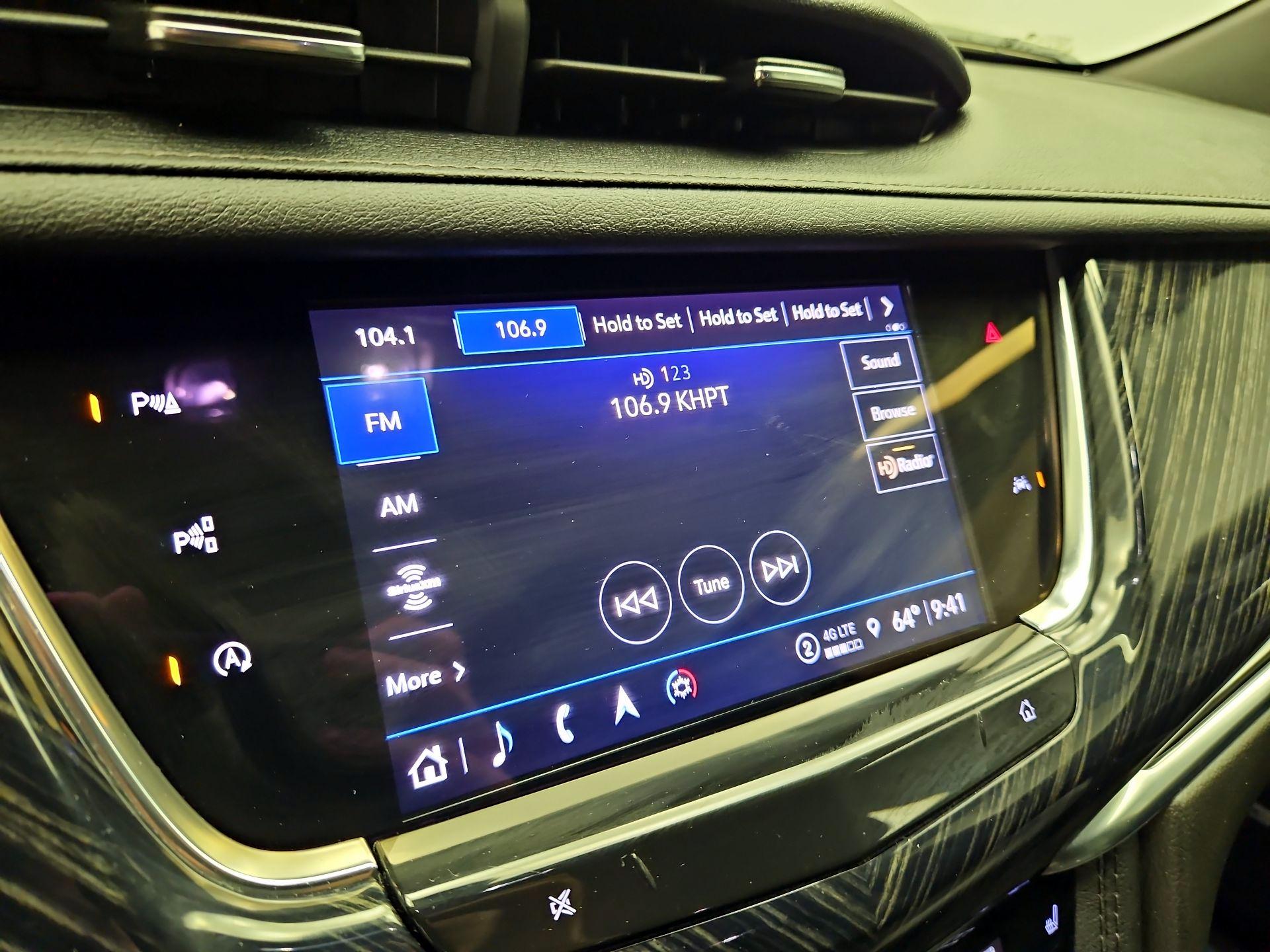 Thumbnail: 2024 Cadillac XT6 - 16