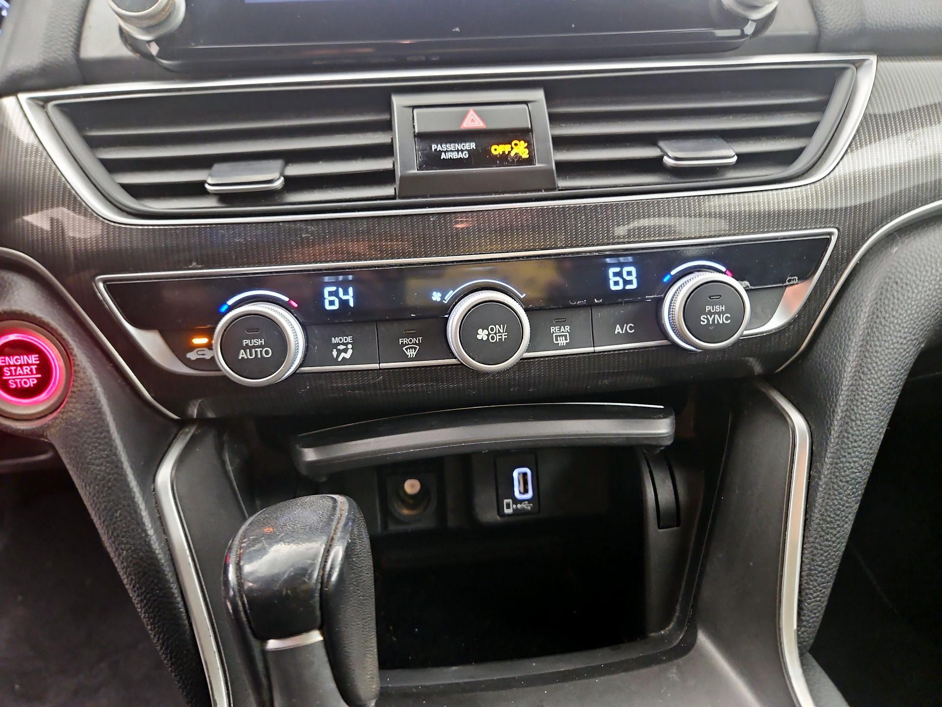 Thumbnail: 2018 Honda Accord - 16