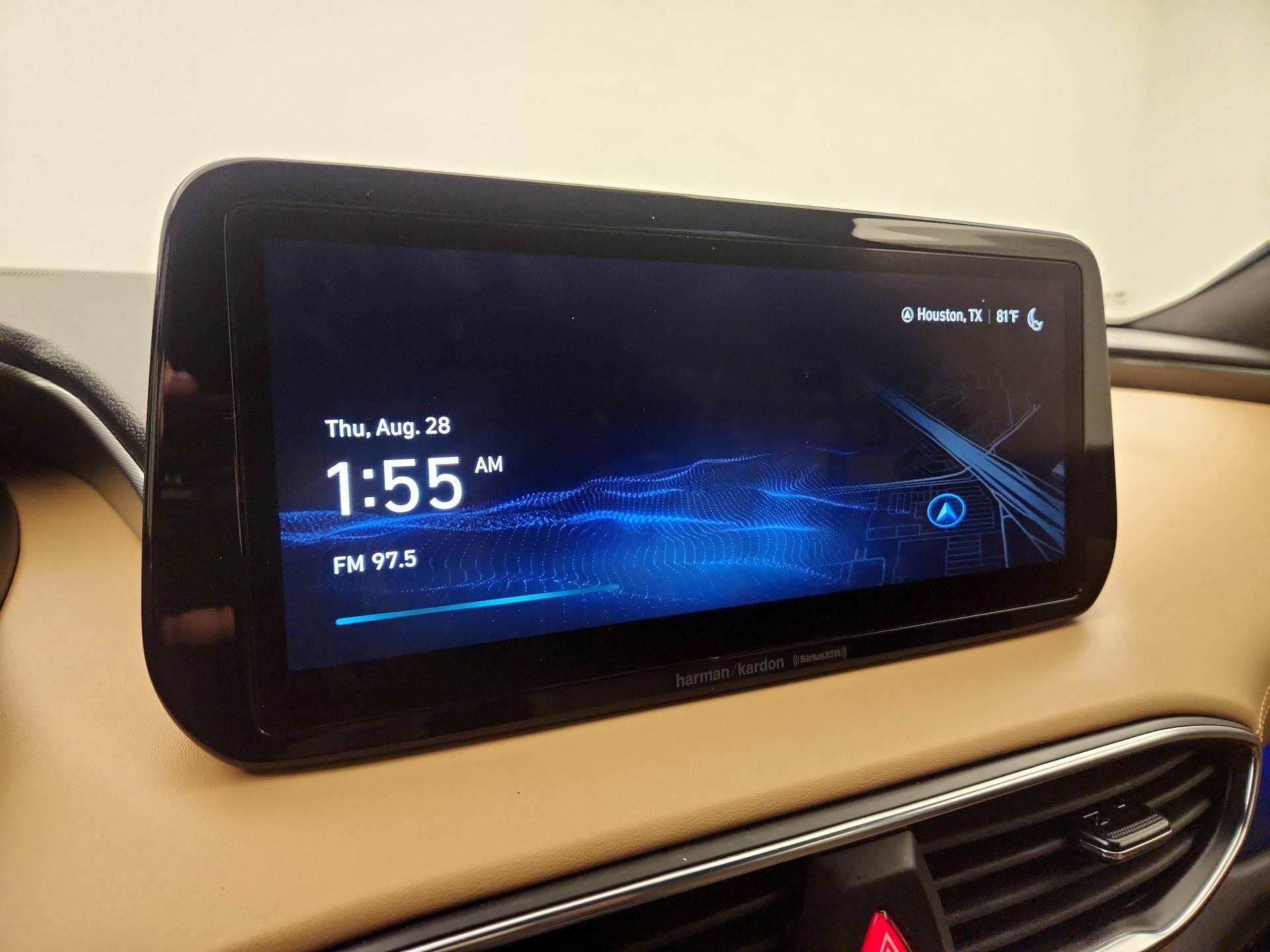 Thumbnail: 2023 Hyundai Santa Fe - 15