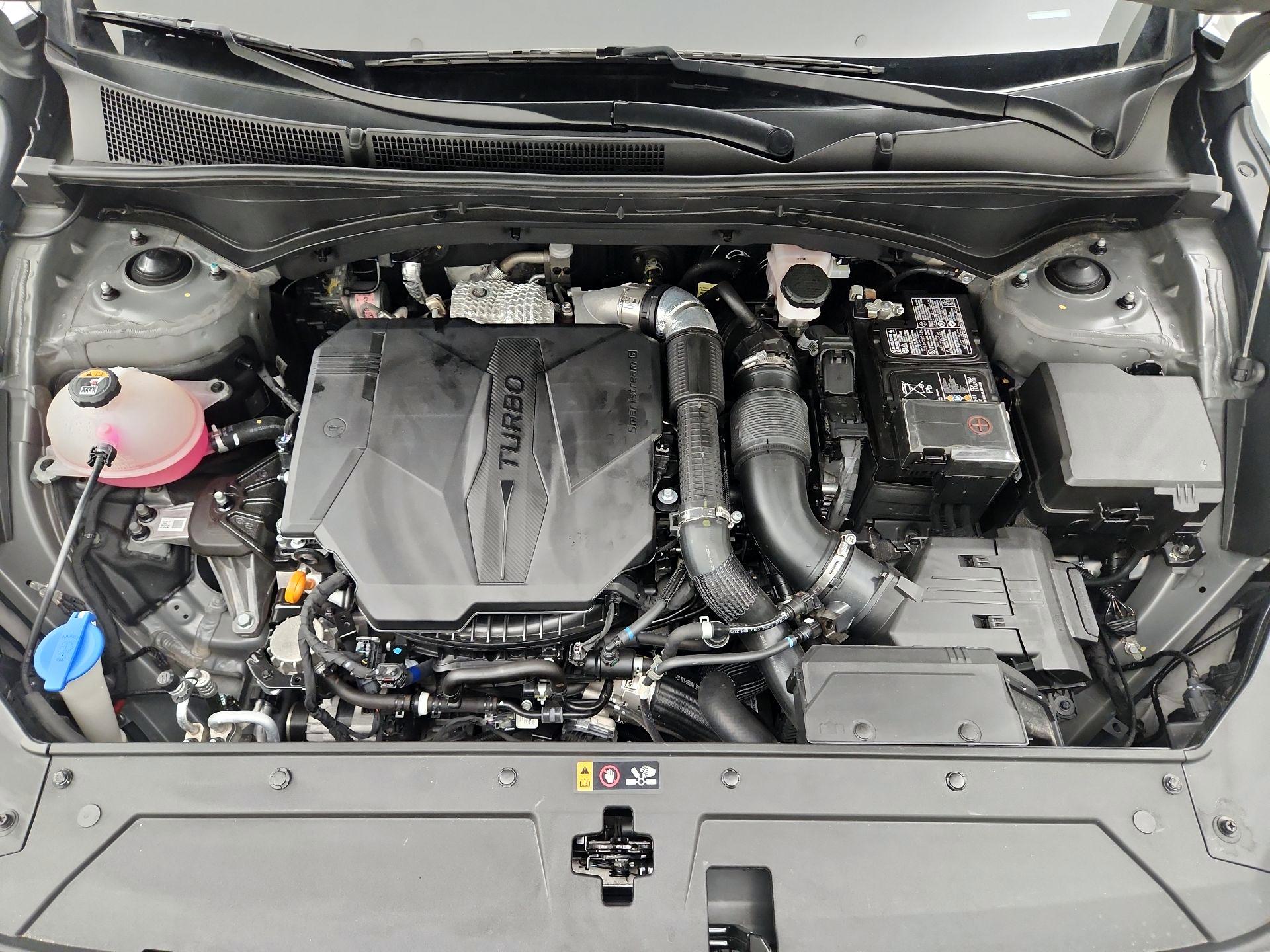 Thumbnail: 2023 Hyundai Santa Fe - 20