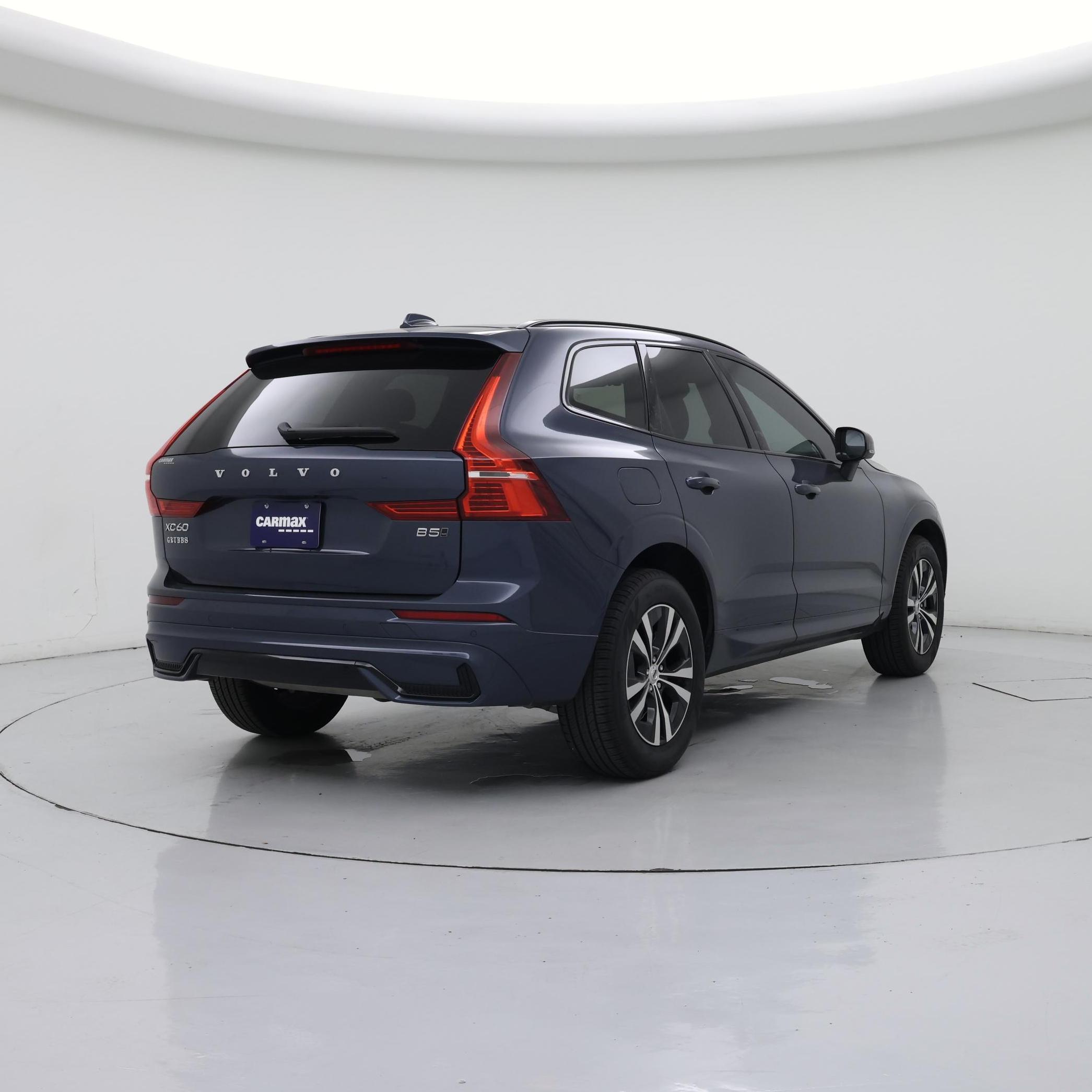 Thumbnail: 2025 Volvo XC60 - 8