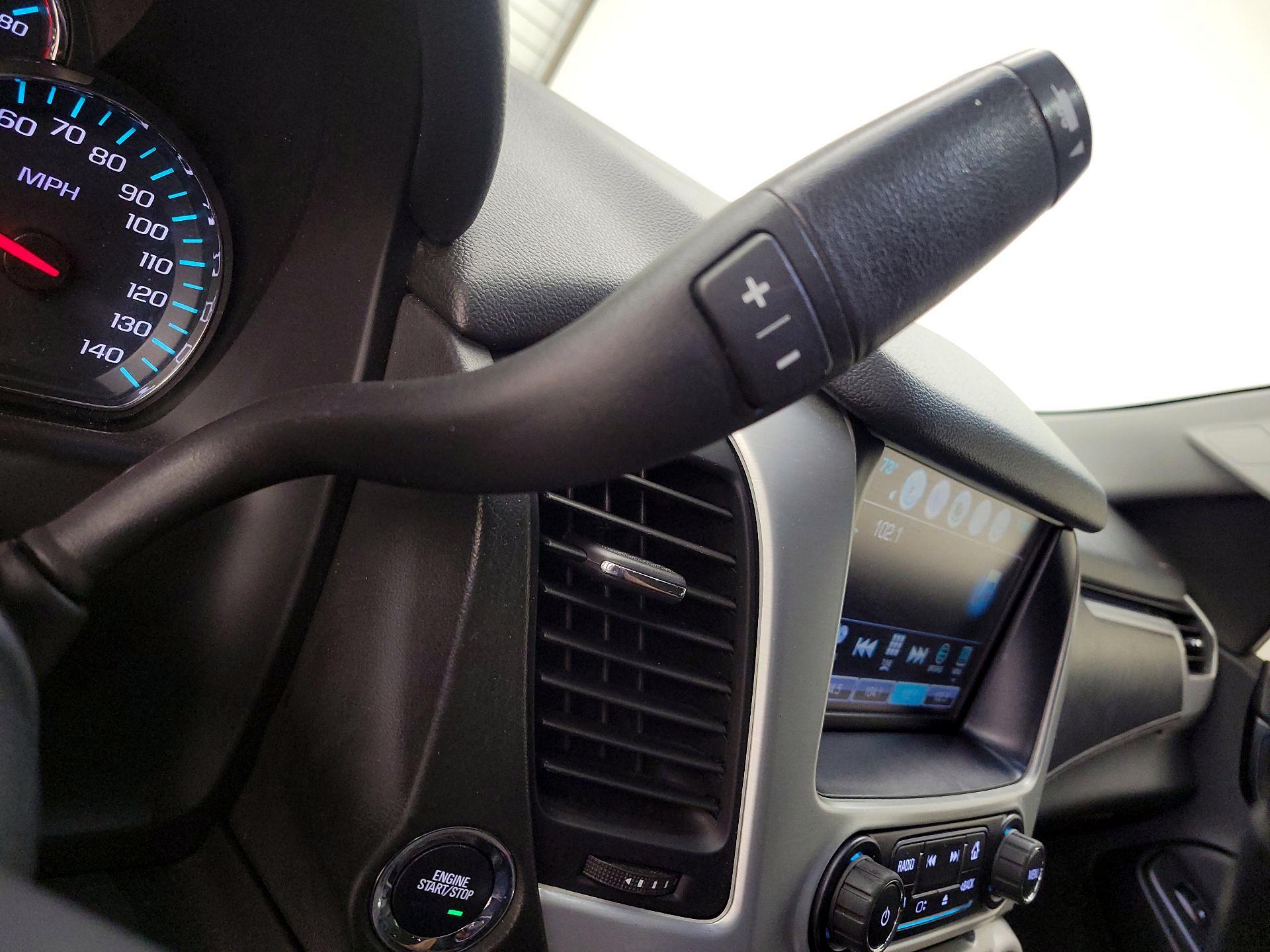 Thumbnail: 2019 GMC Yukon XL - 18