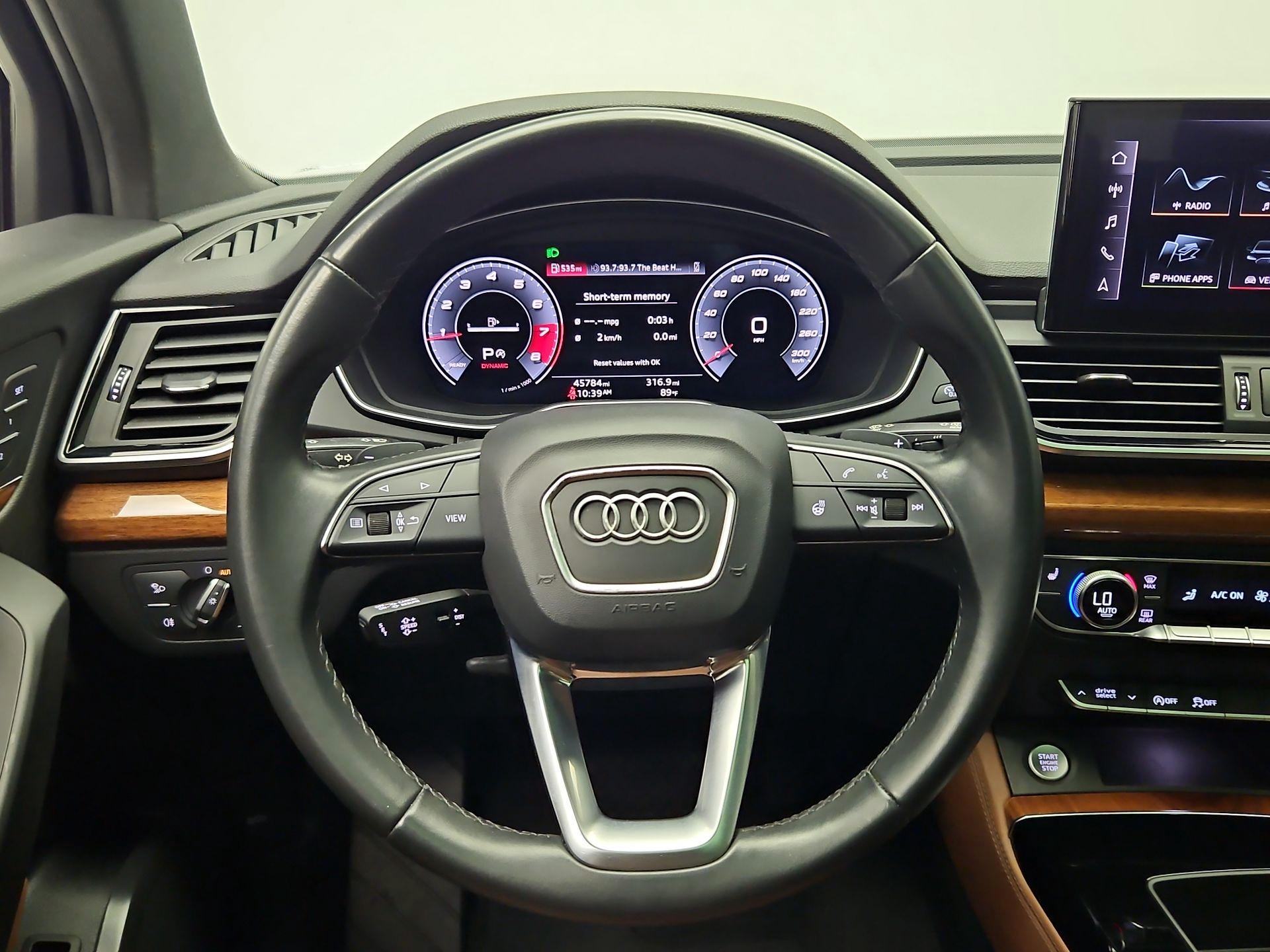 Thumbnail: 2021 Audi Q5 - 10