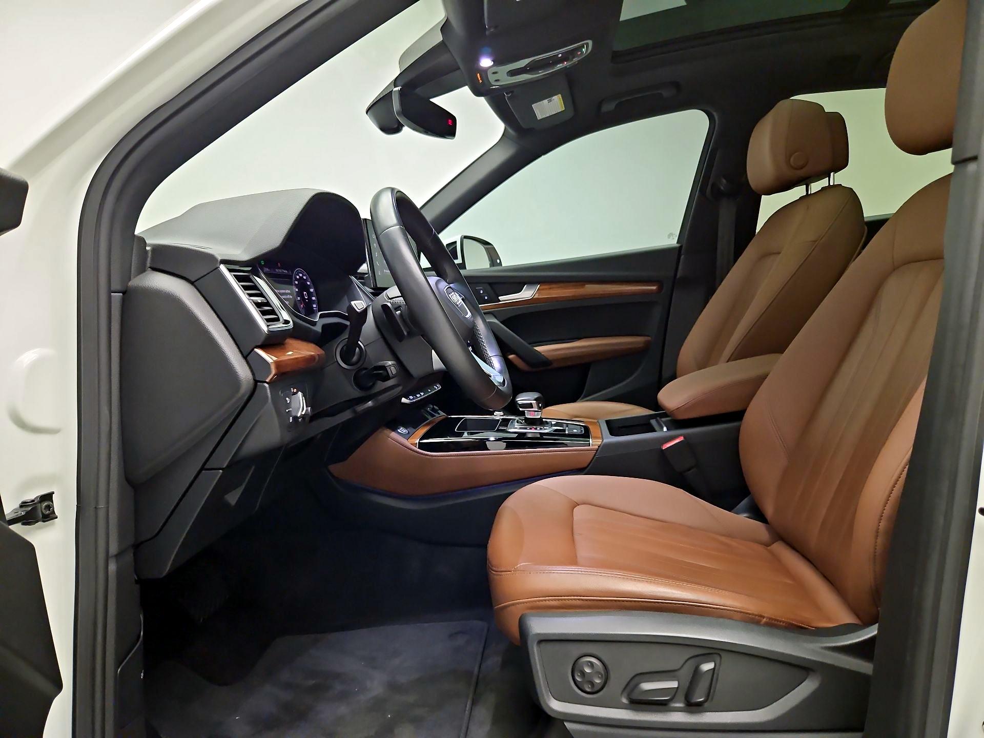 Thumbnail: 2021 Audi Q5 - 11