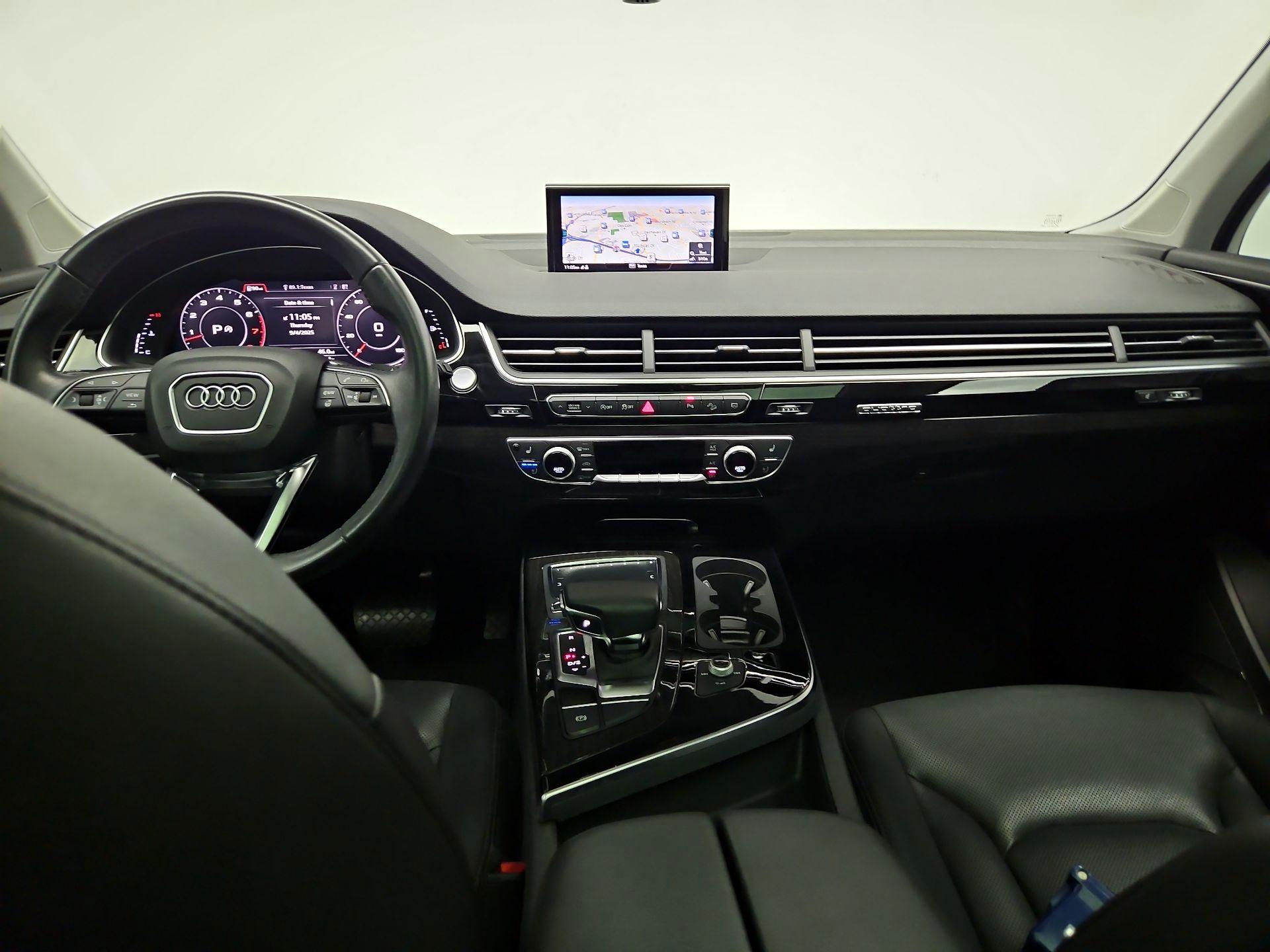 Thumbnail: 2019 Audi Q7 - 9