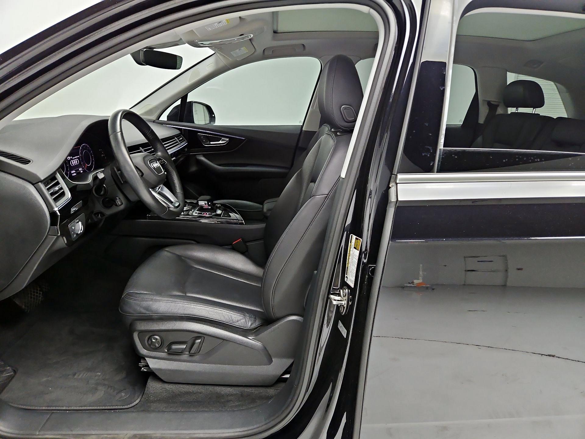 Thumbnail: 2019 Audi Q7 - 11