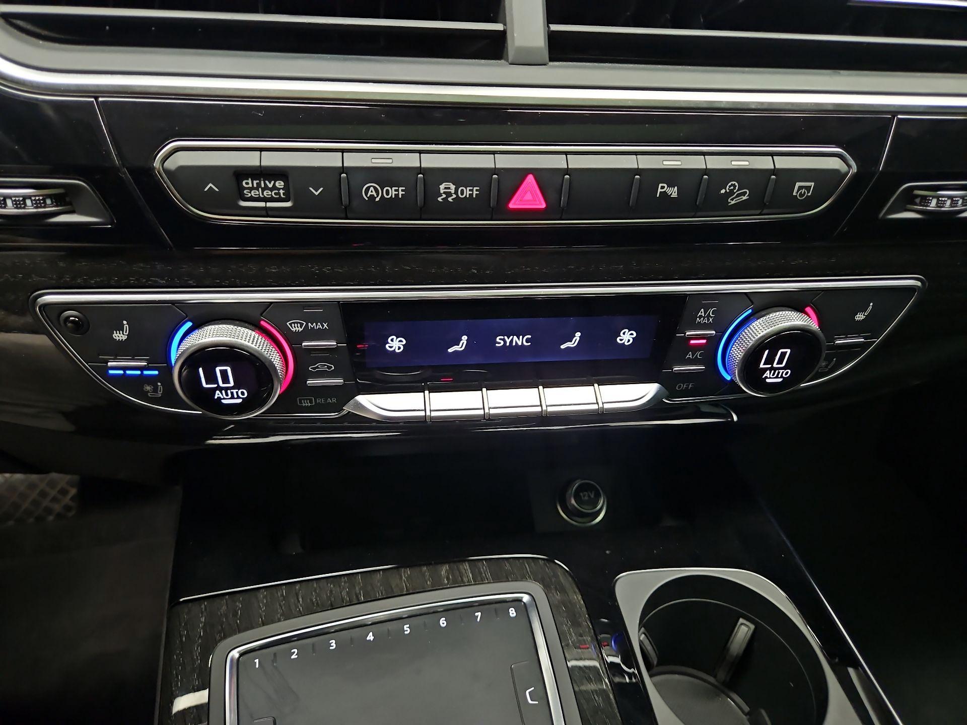 Thumbnail: 2019 Audi Q7 - 17