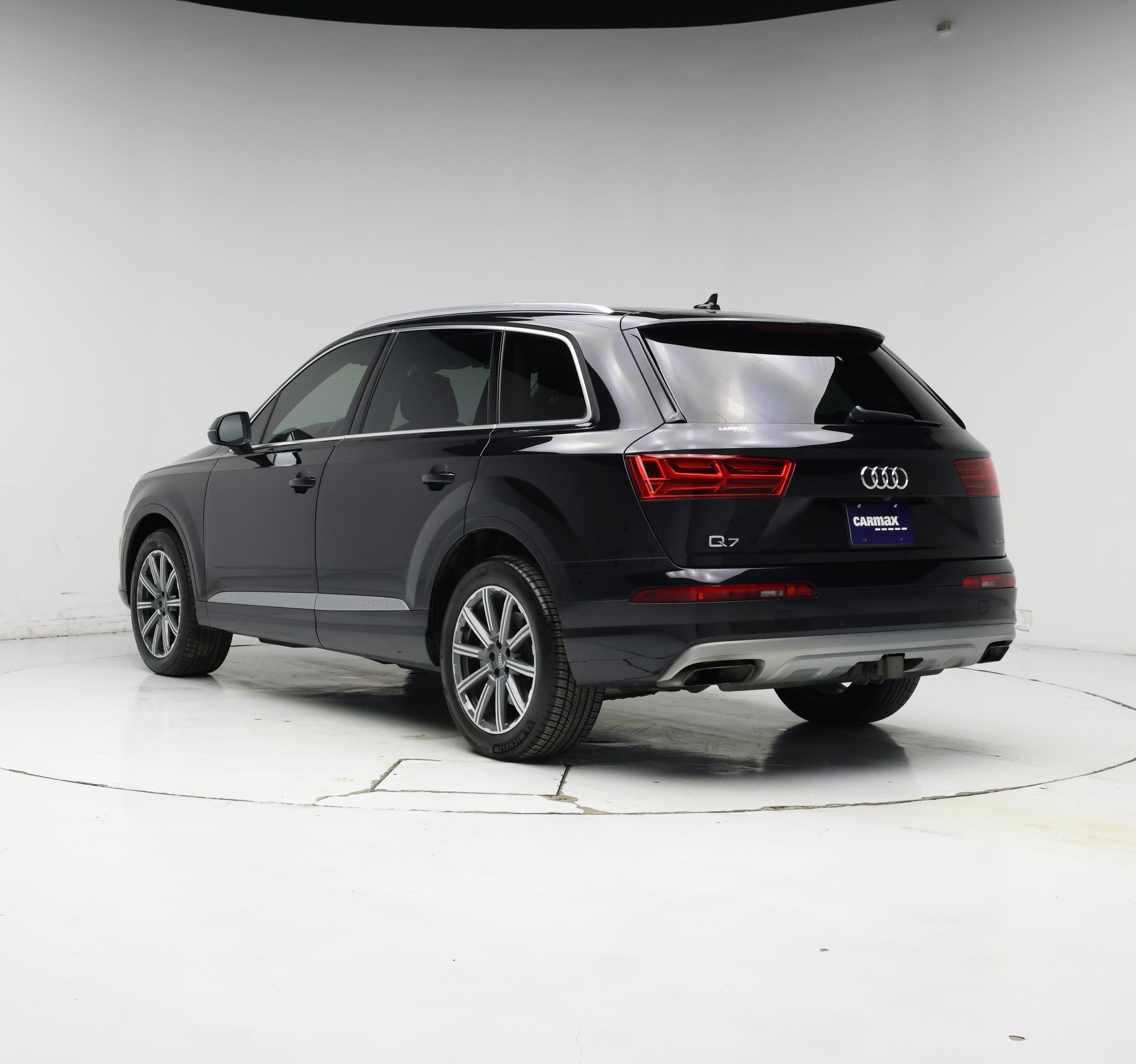 Thumbnail: 2019 Audi Q7 - 2