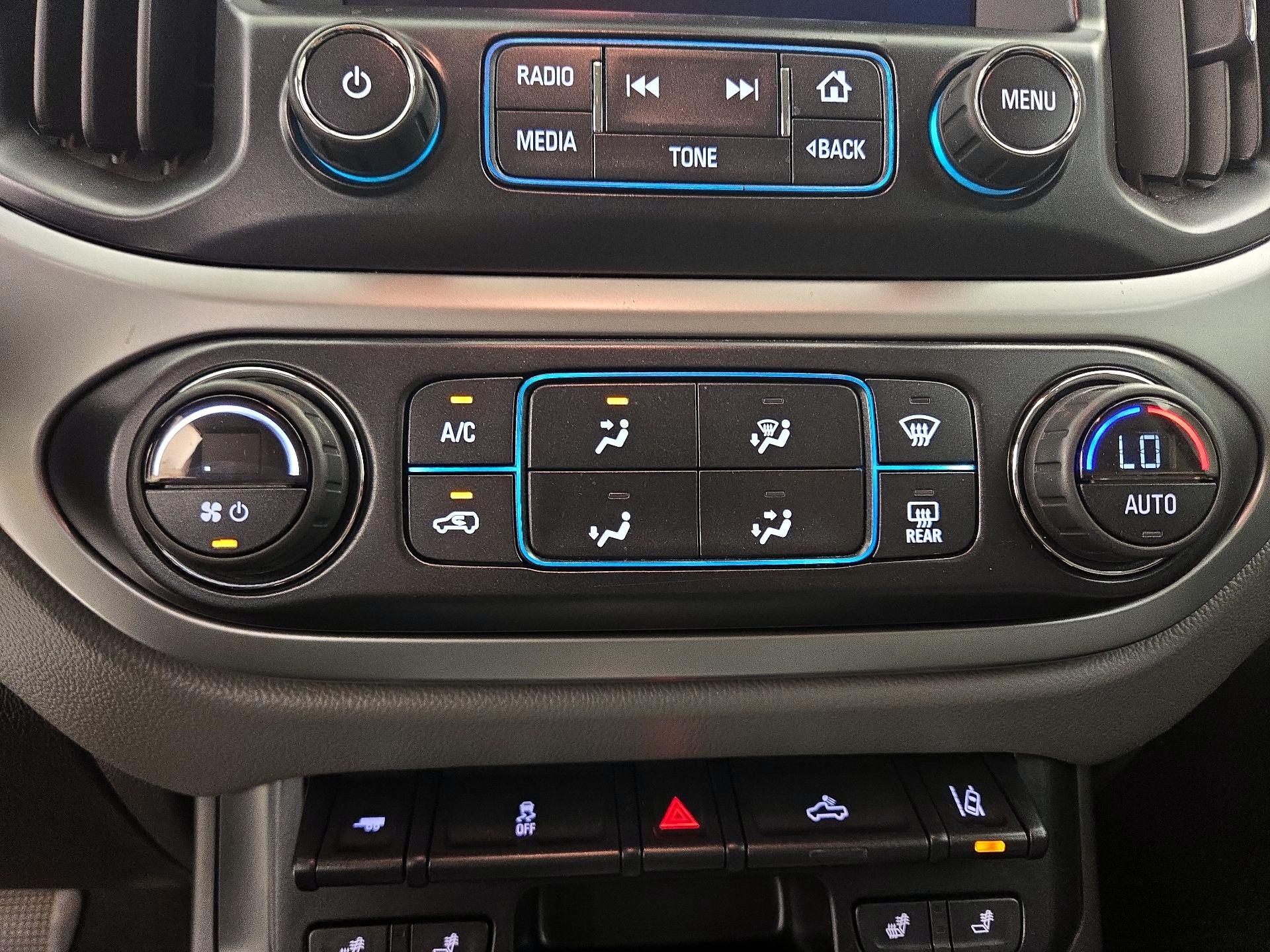 Thumbnail: 2016 Chevrolet Colorado - 17