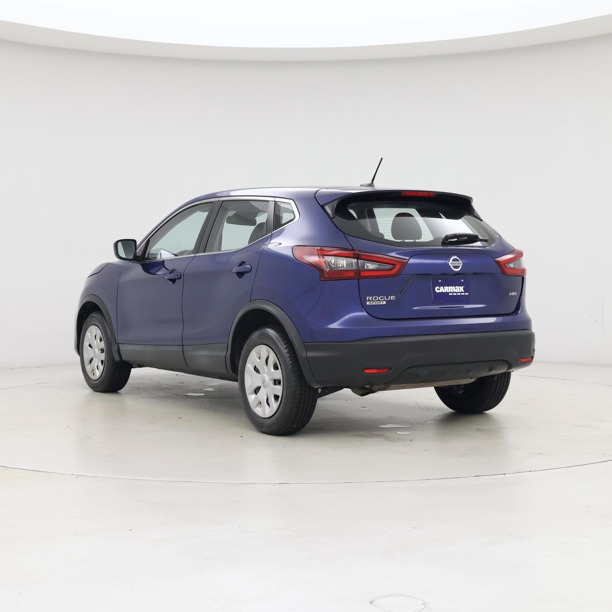 Thumbnail: 2020 Nissan Rogue Sport - 2