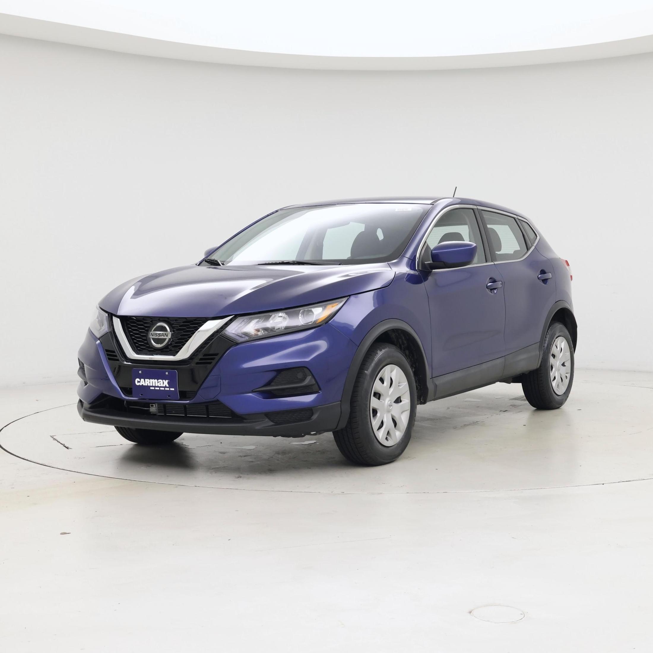 Thumbnail: 2020 Nissan Rogue Sport - 4