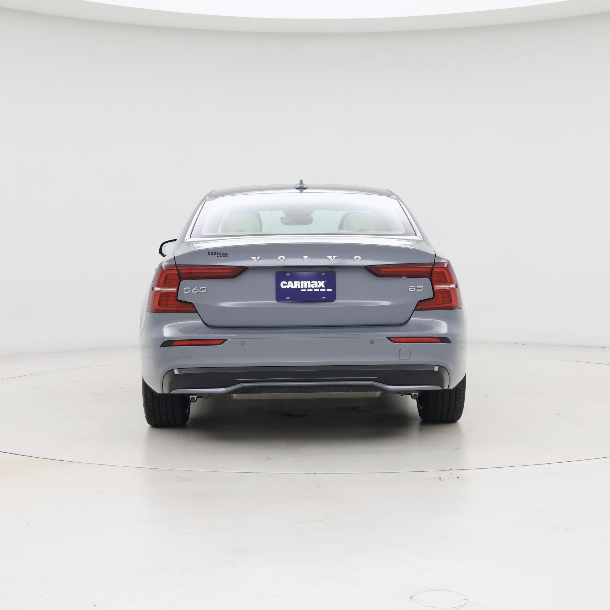 Thumbnail: 2023 Volvo S60 - 6