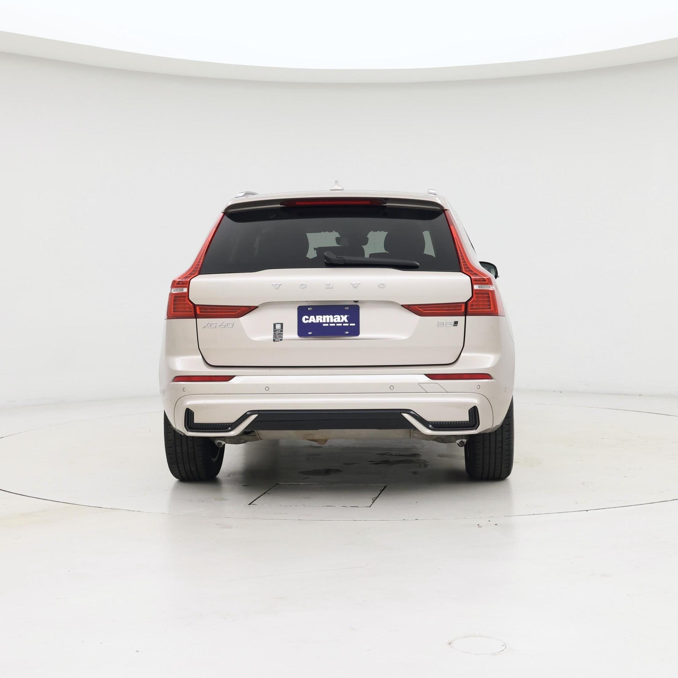 Thumbnail: 2025 Volvo XC60 - 6