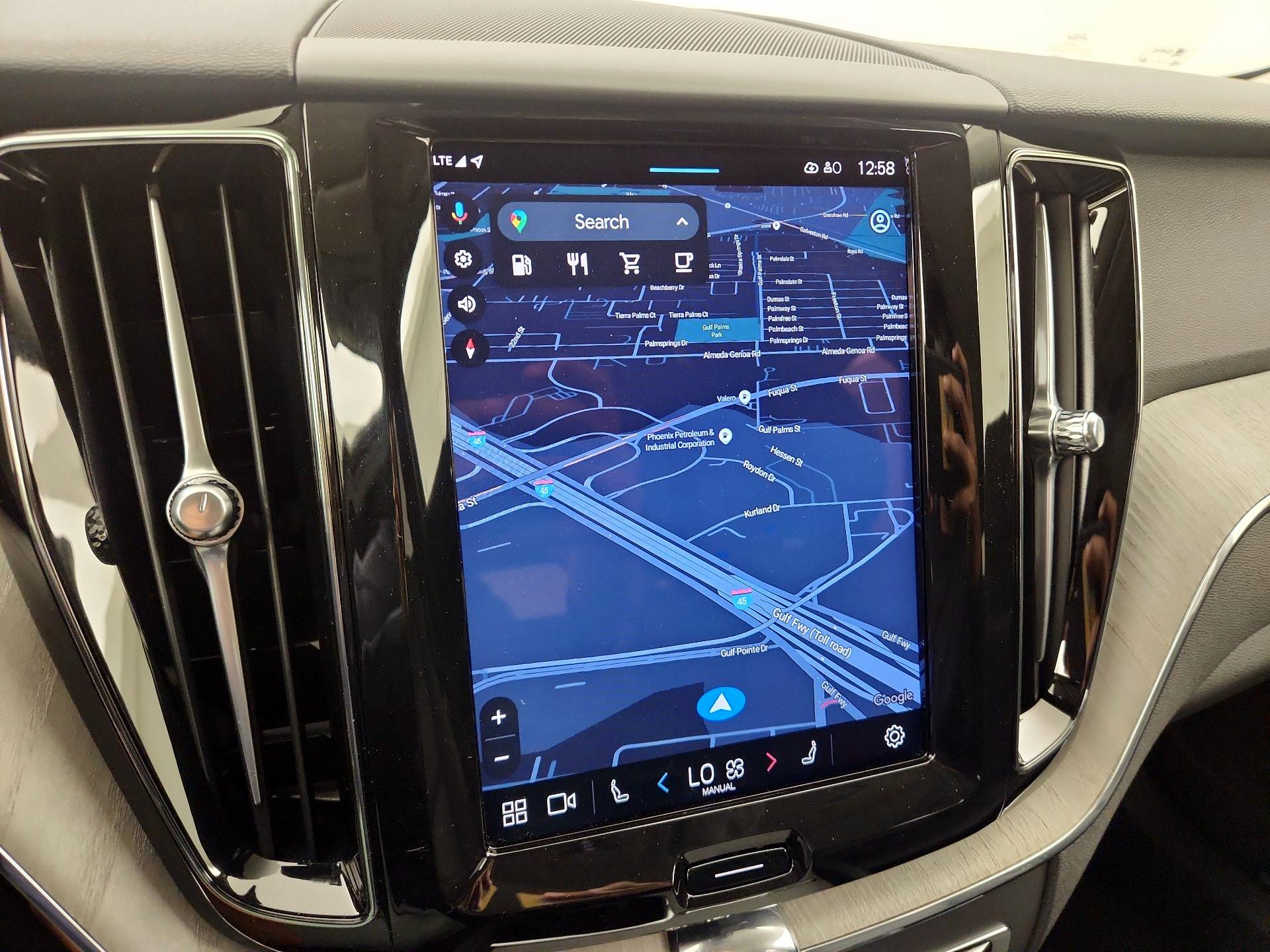 Thumbnail: 2025 Volvo XC60 - 14