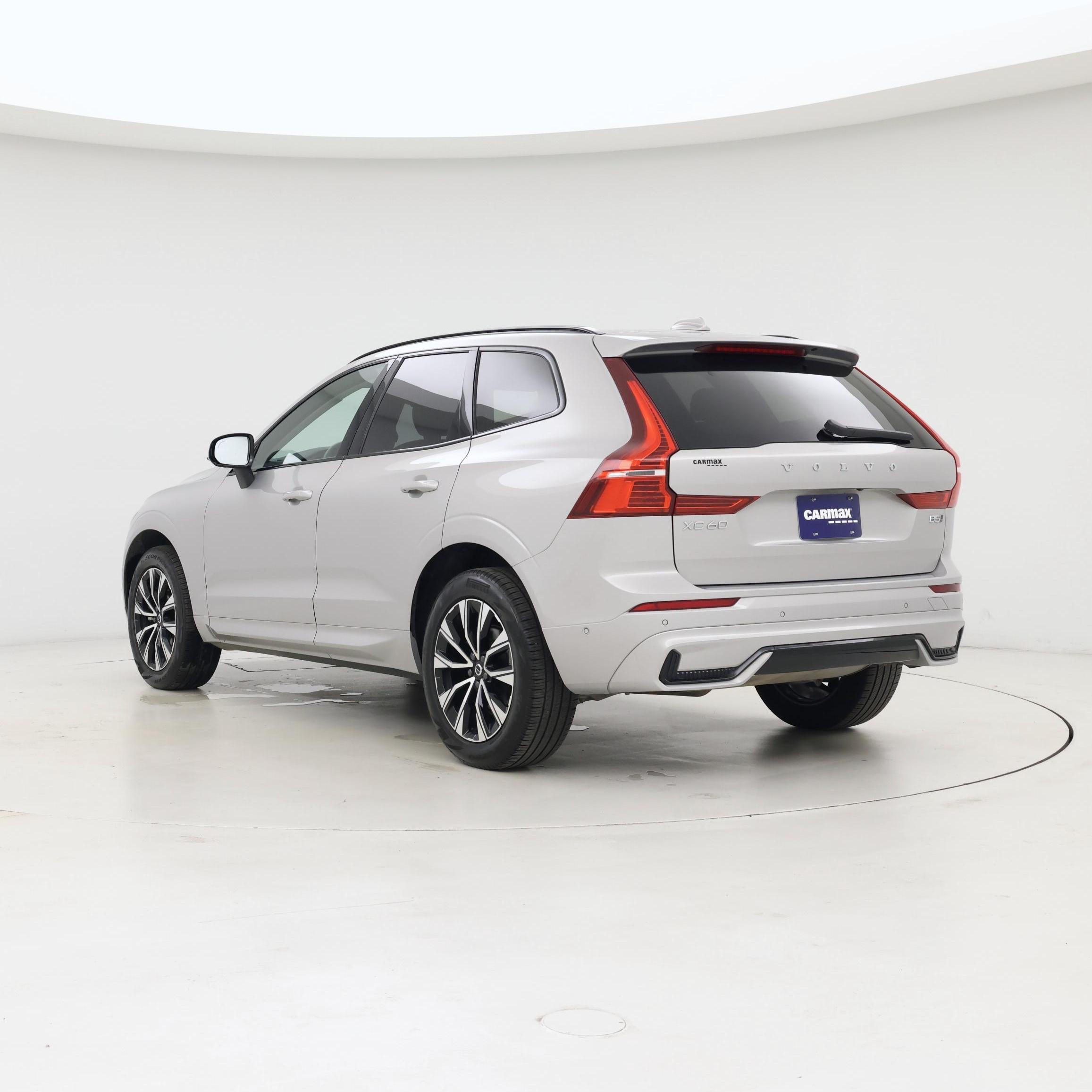 Thumbnail: 2025 Volvo XC60 - 2