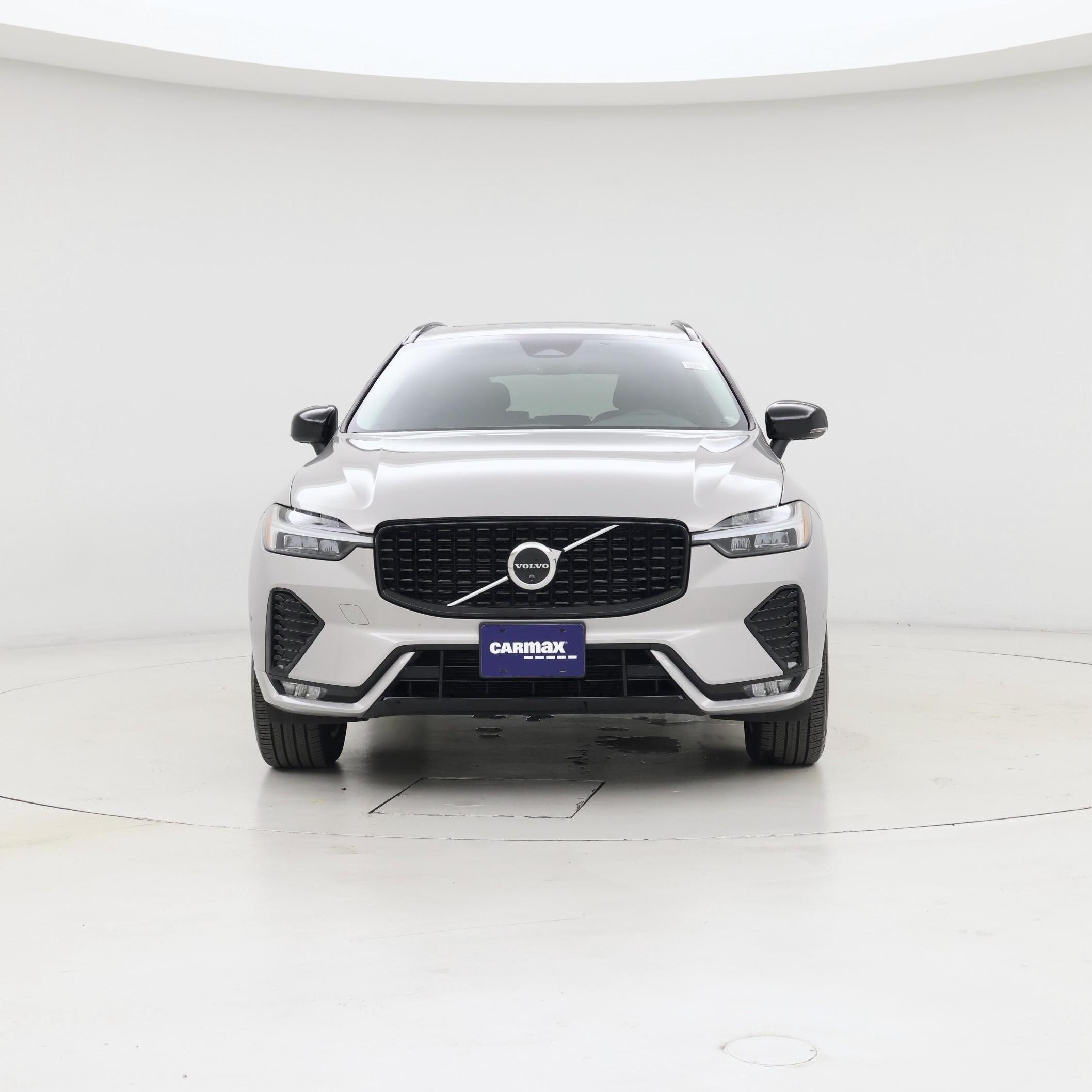 Thumbnail: 2025 Volvo XC60 - 5