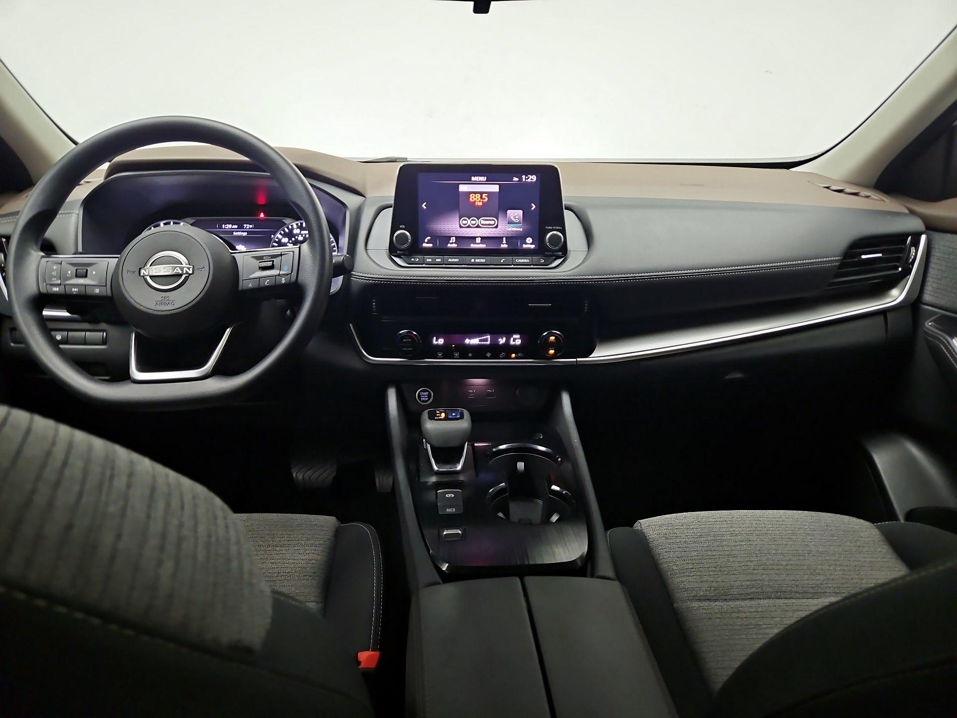 Thumbnail: 2022 Nissan Rogue - 9