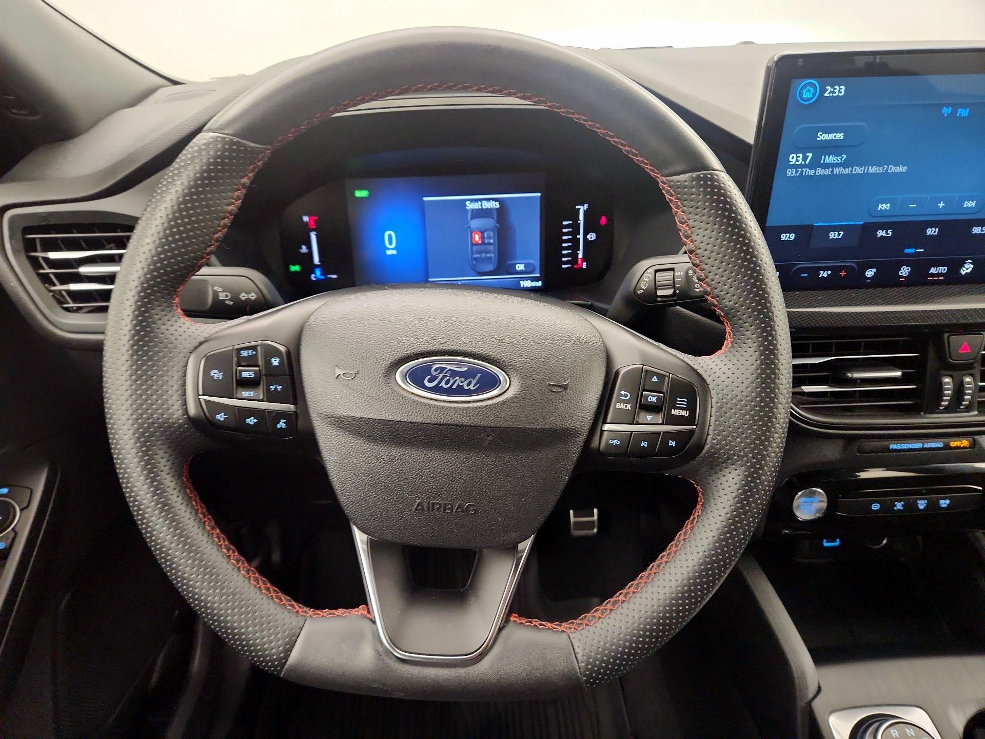 Thumbnail: 2023 Ford Escape - 10