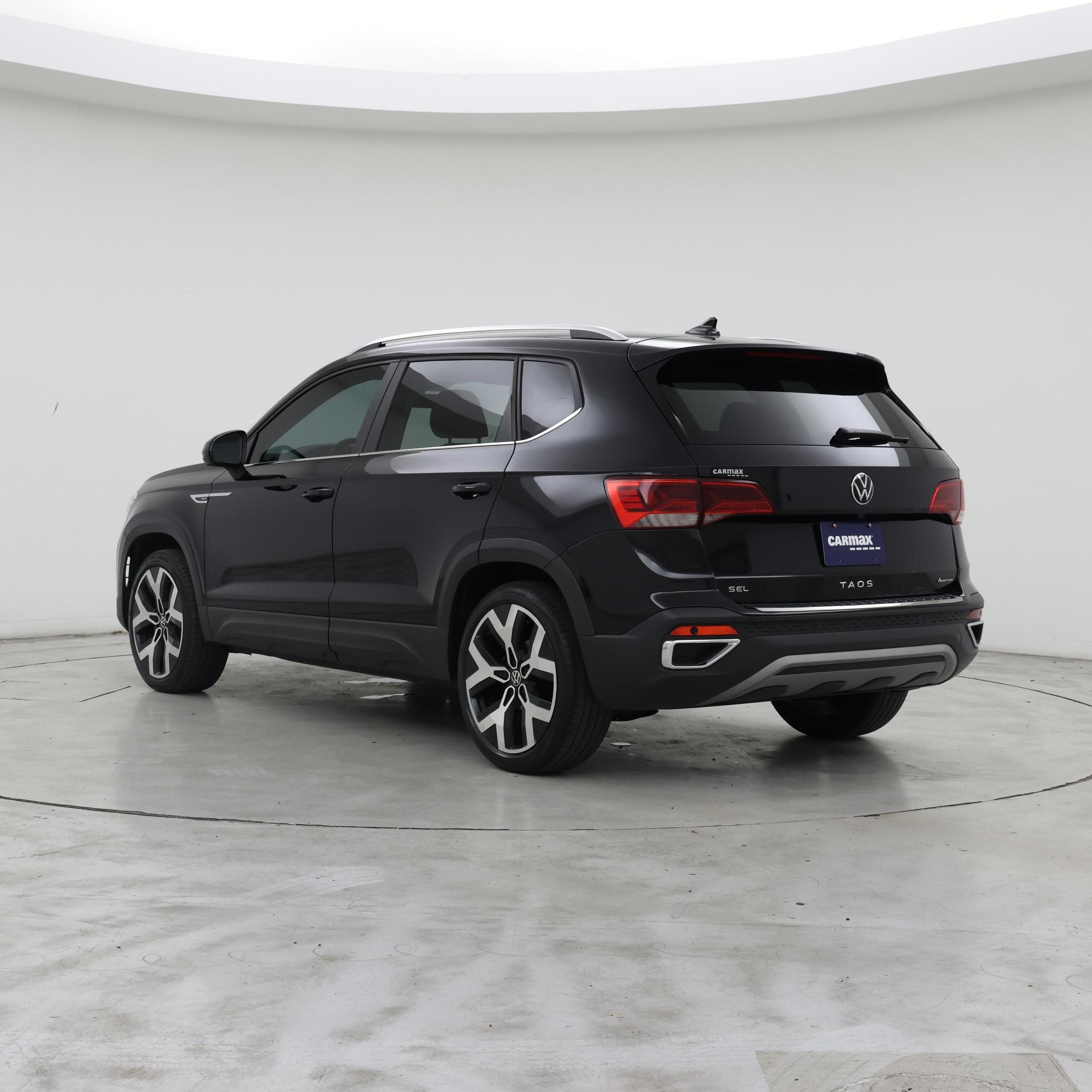 Thumbnail: 2022 Volkswagen Taos - 2