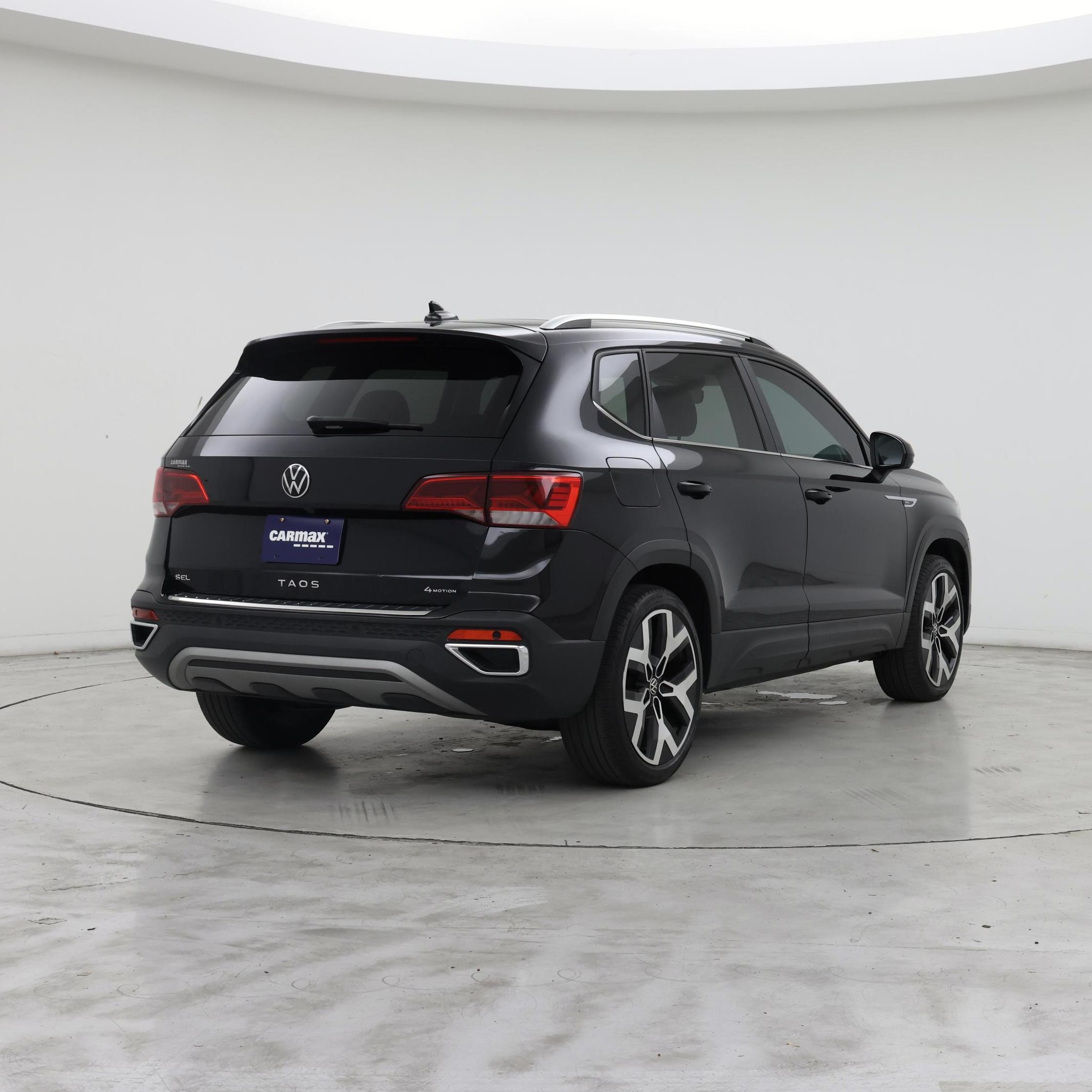 Thumbnail: 2022 Volkswagen Taos - 8