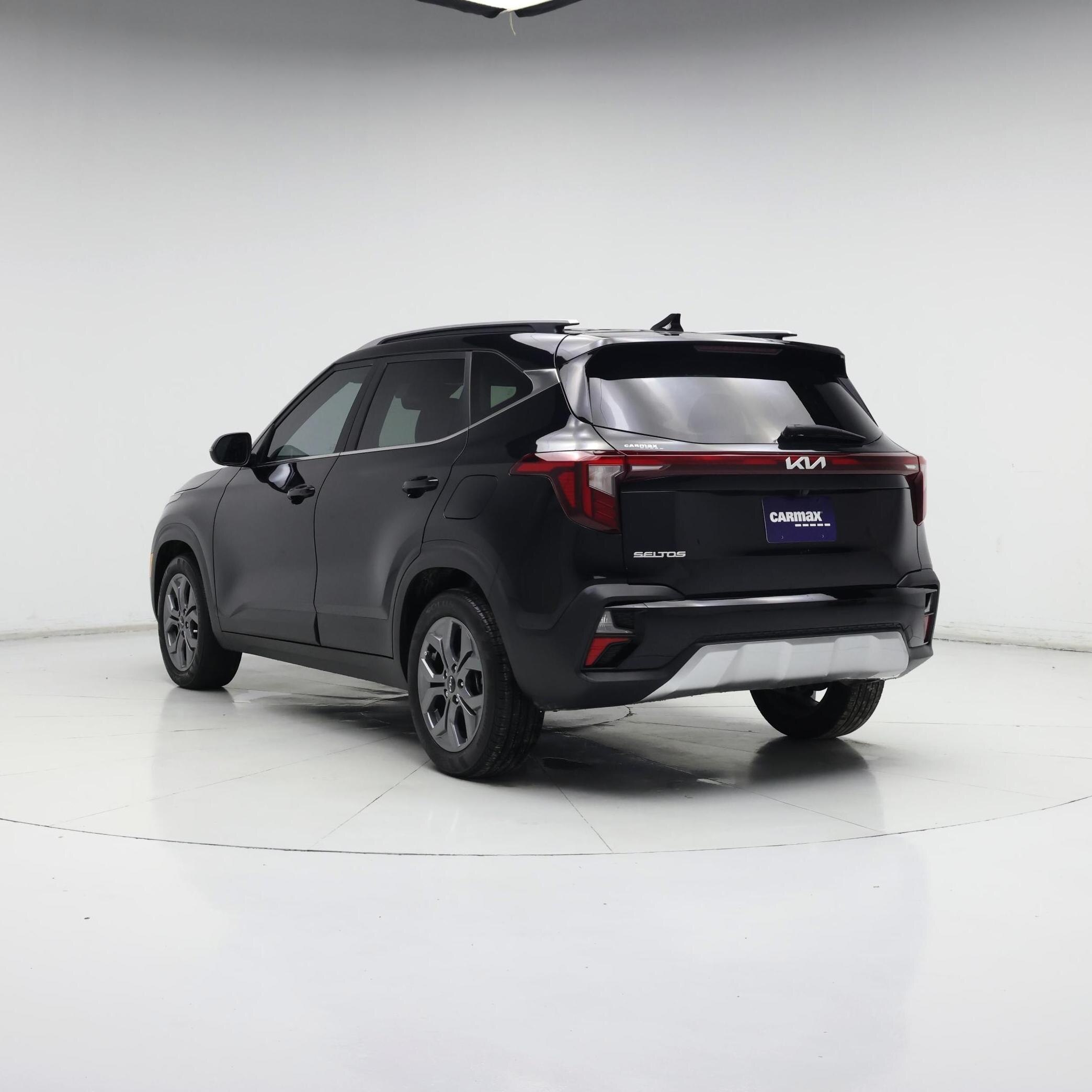 Thumbnail: 2024 Kia Seltos - 2