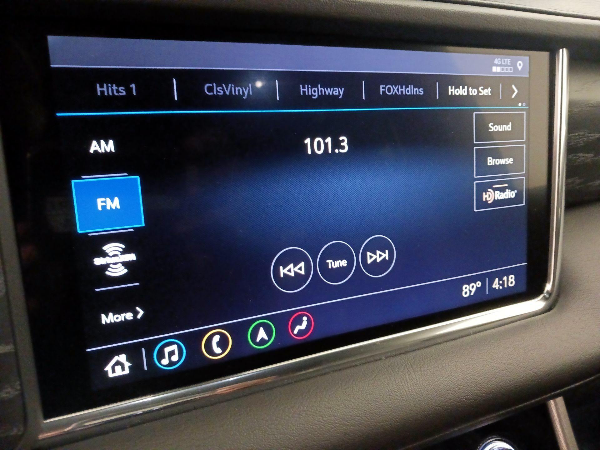 Thumbnail: 2021 GMC Yukon XL - 16