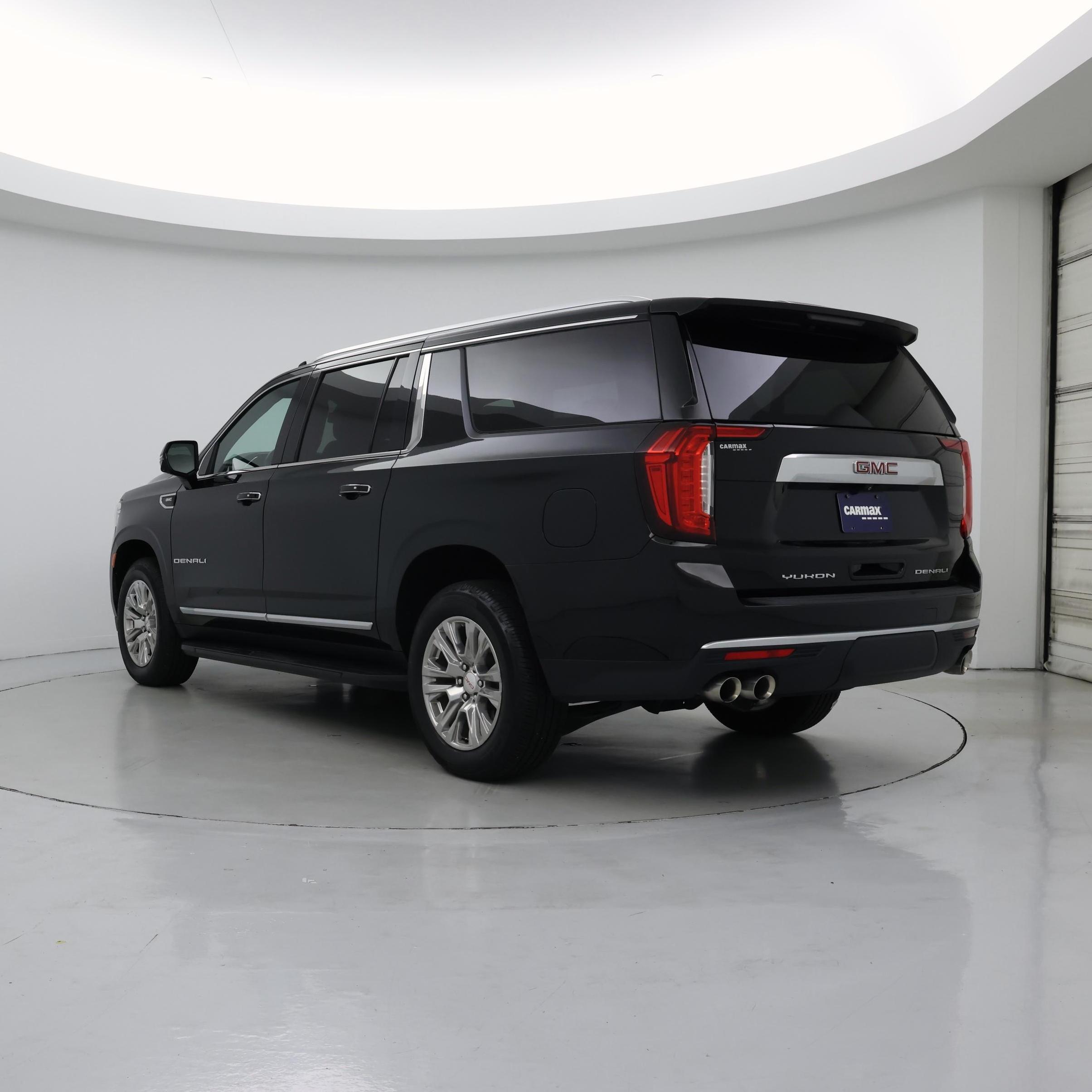 Thumbnail: 2021 GMC Yukon XL - 2