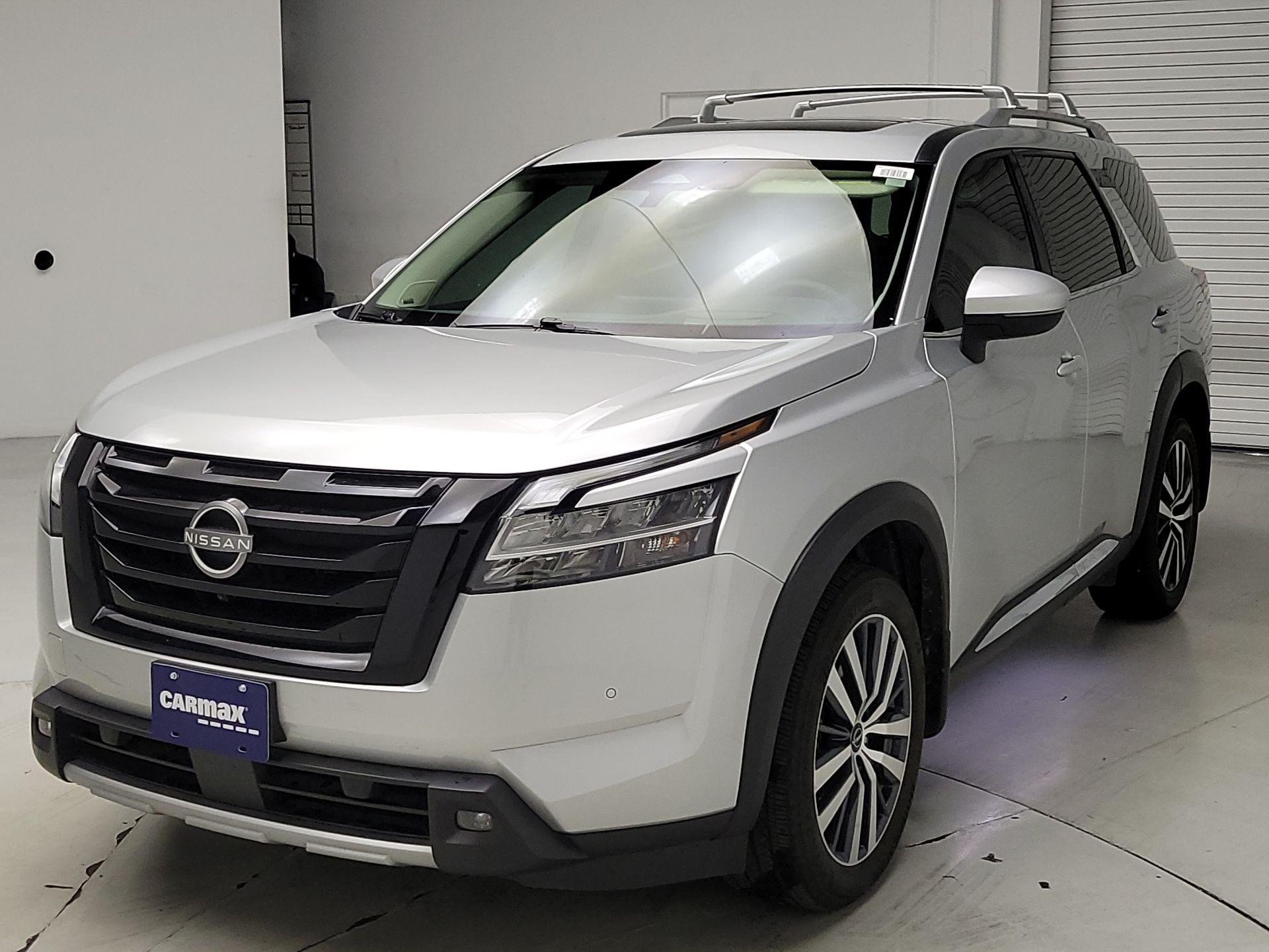 Thumbnail: 2024 Nissan Pathfinder - 3