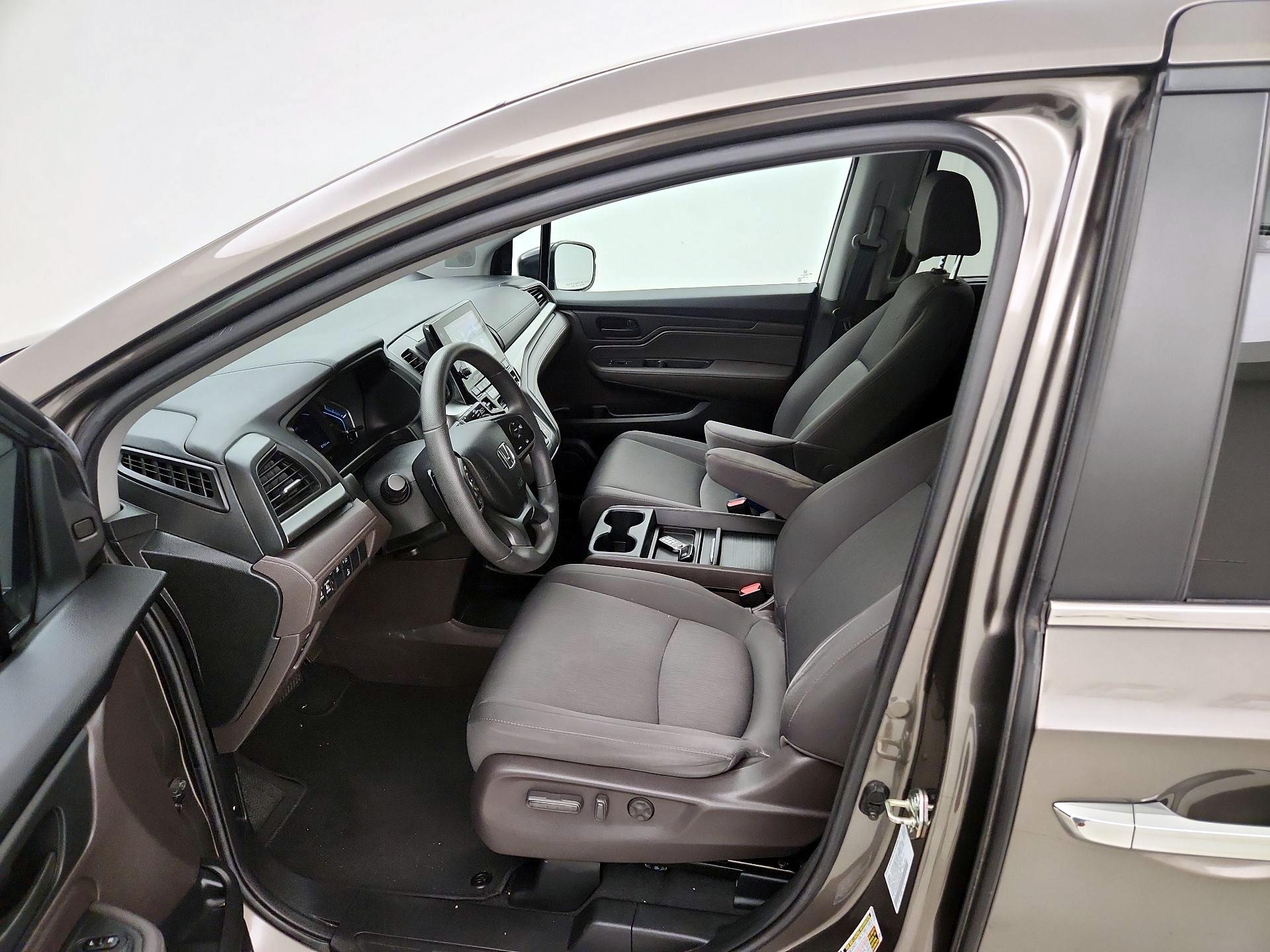 Thumbnail: 2020 Honda Odyssey - 11
