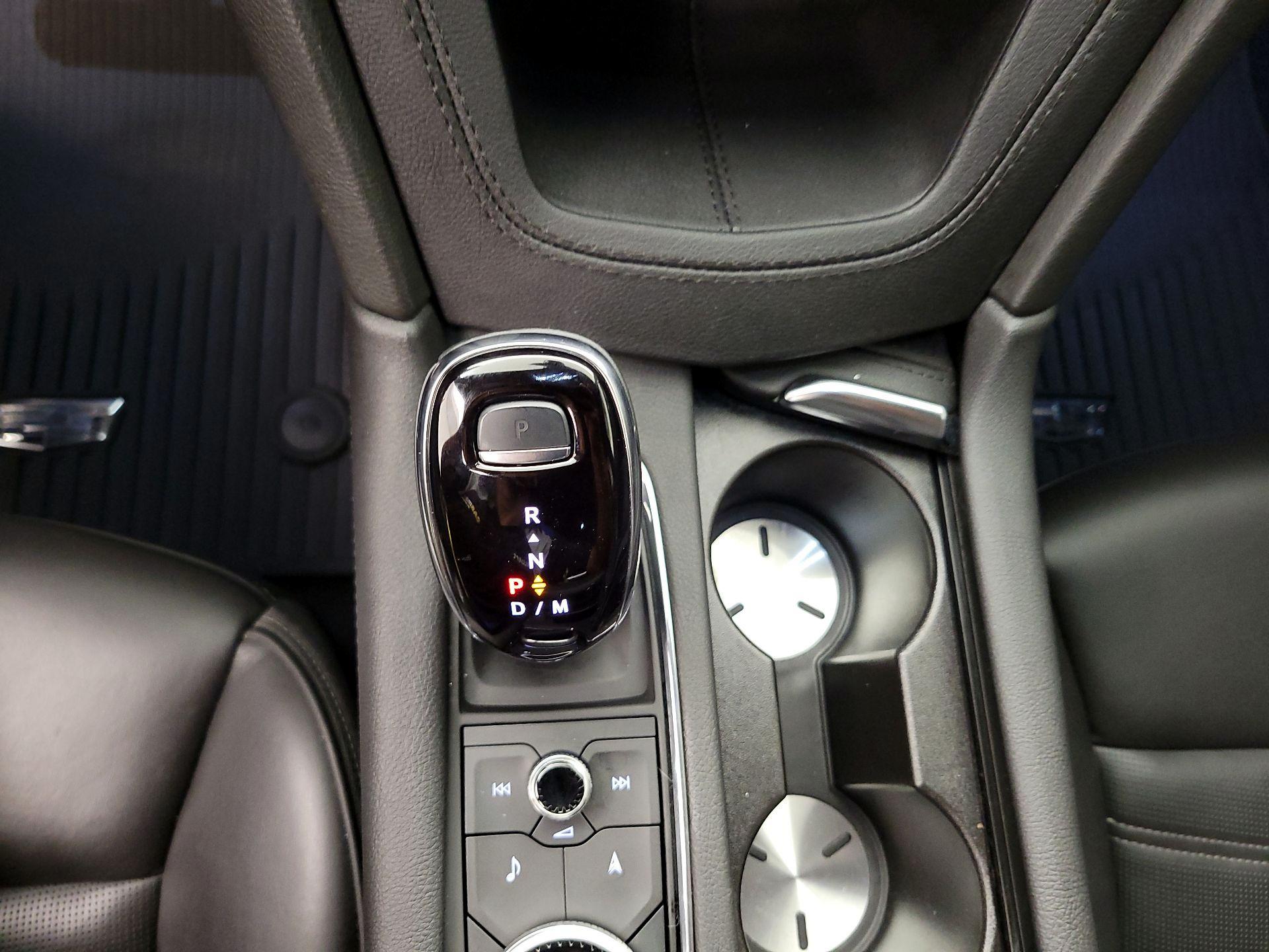 Thumbnail: 2024 Cadillac XT6 - 17