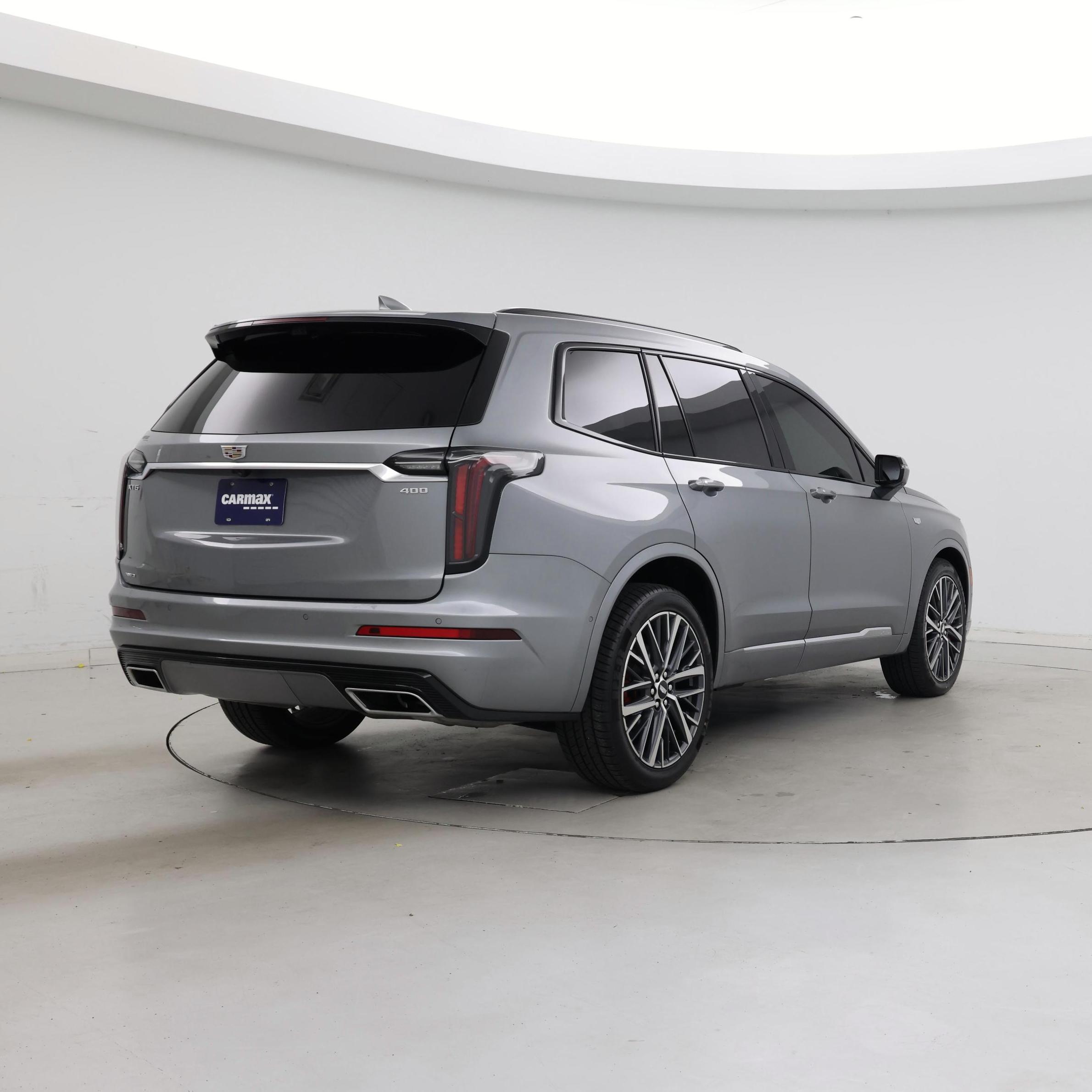 Thumbnail: 2024 Cadillac XT6 - 8