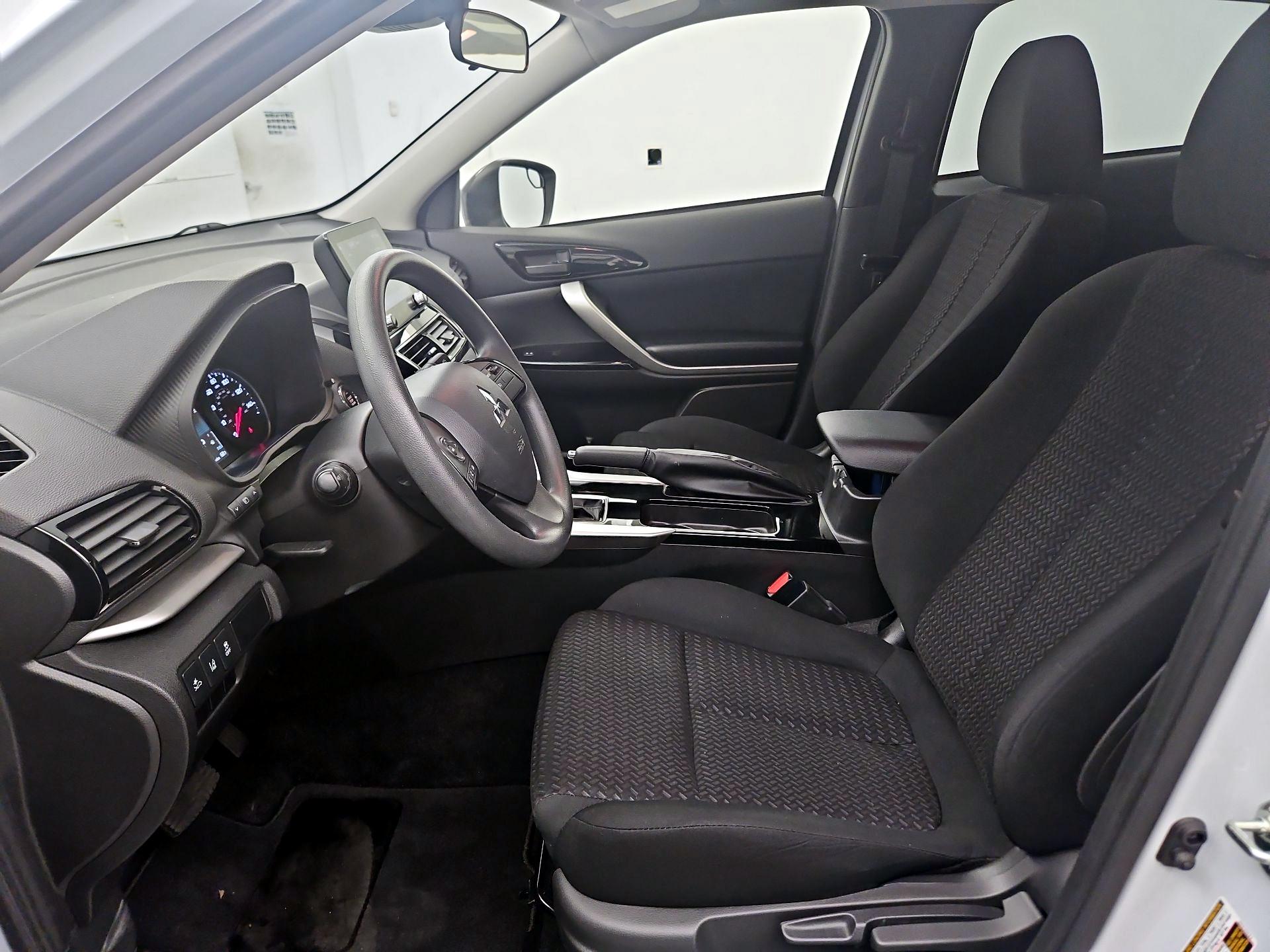 Thumbnail: 2024 Mitsubishi Eclipse Cross - 11