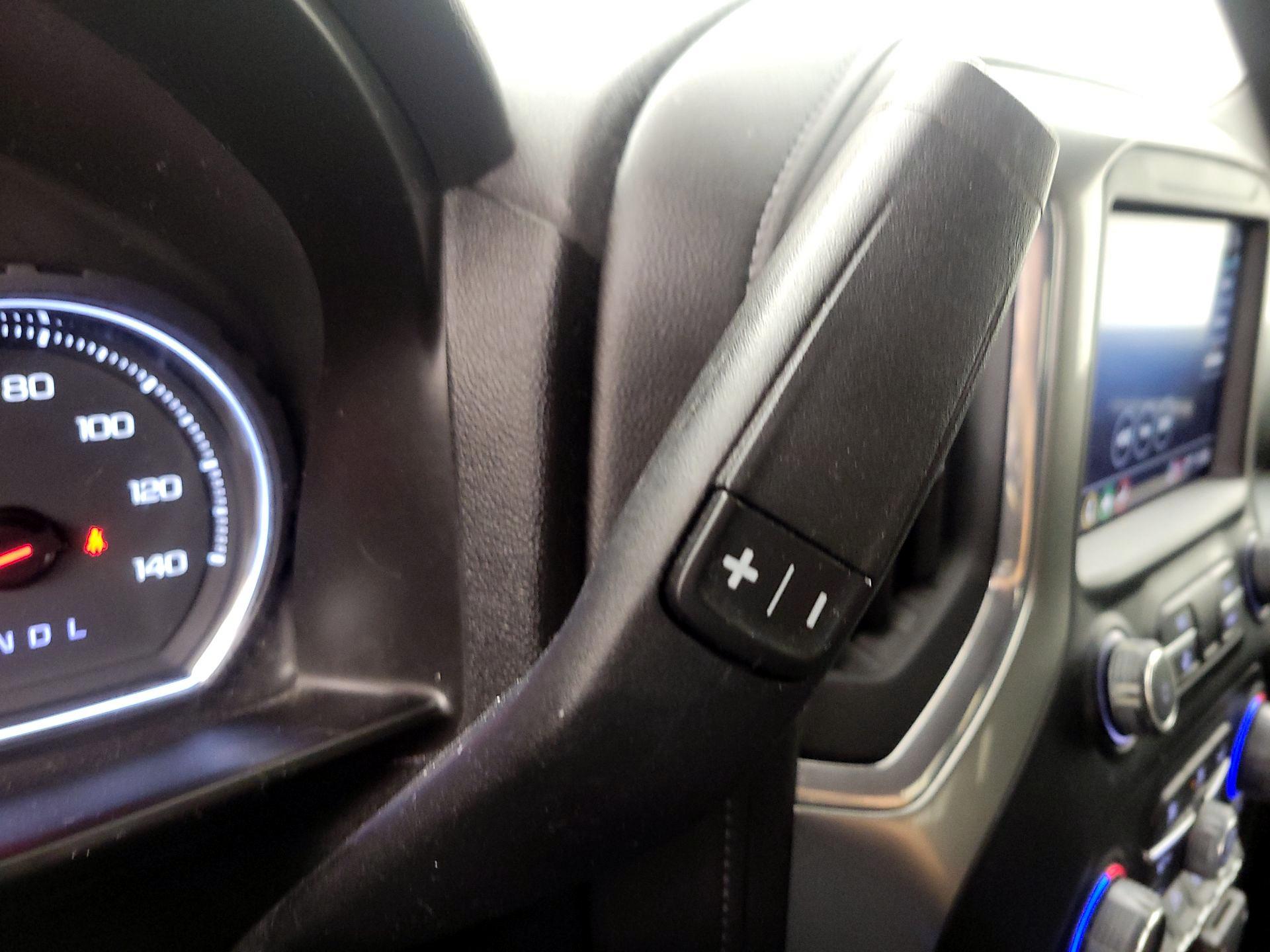 Thumbnail: 2021 Chevrolet Silverado 1500 - 17