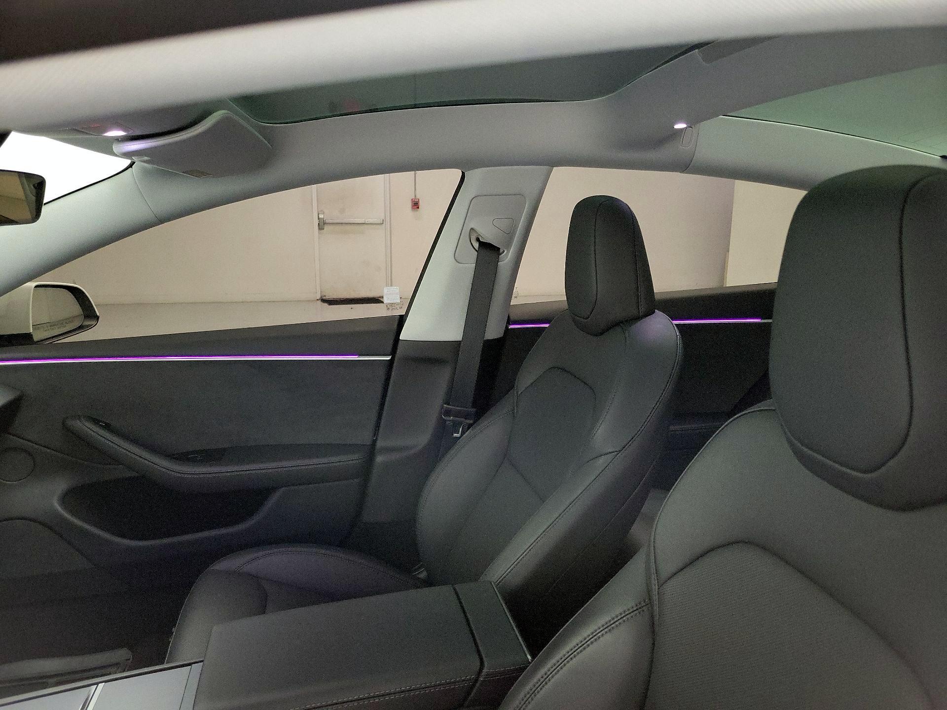 Thumbnail: 2025 Tesla Model 3 - 19