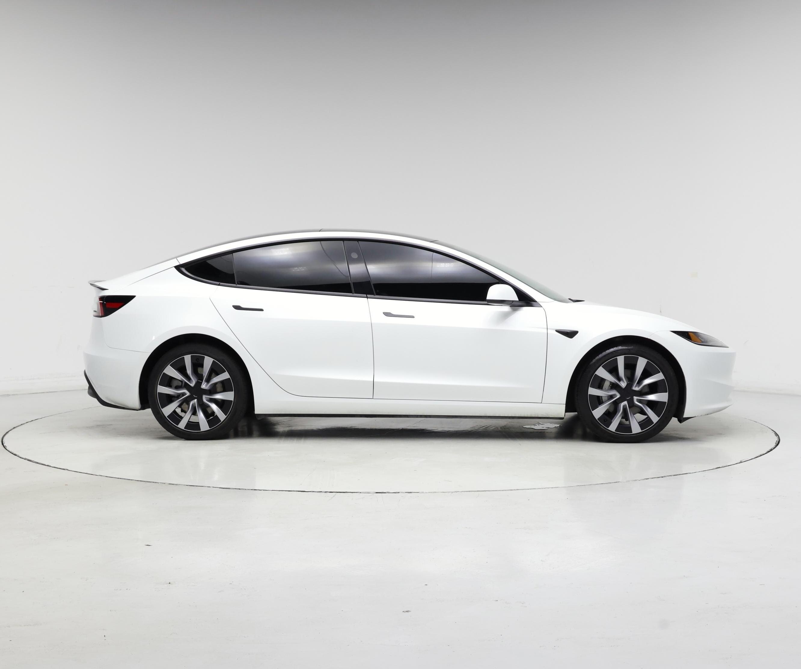 Thumbnail: 2025 Tesla Model 3 - 7
