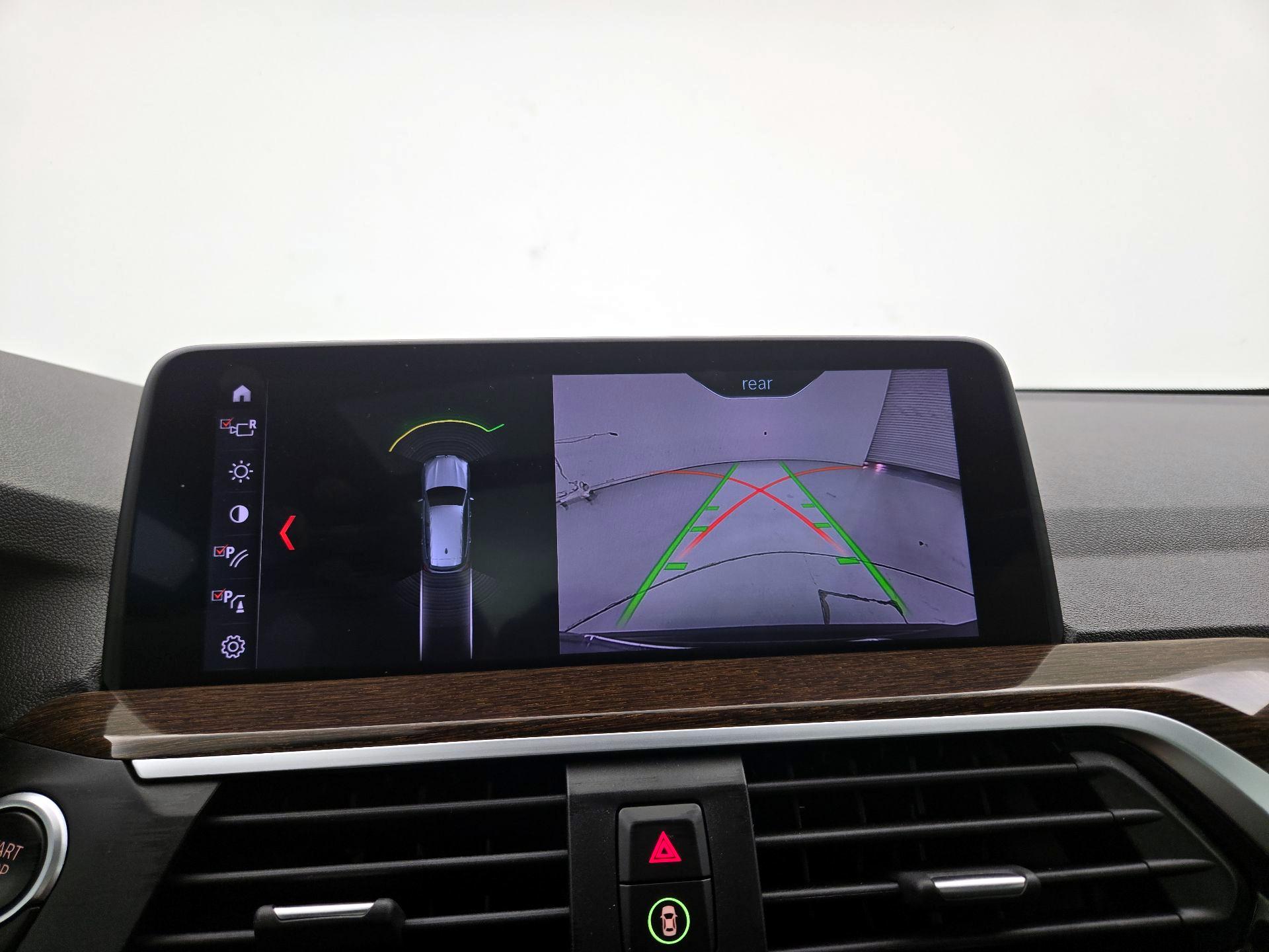 Thumbnail: 2019 BMW X3 - 15