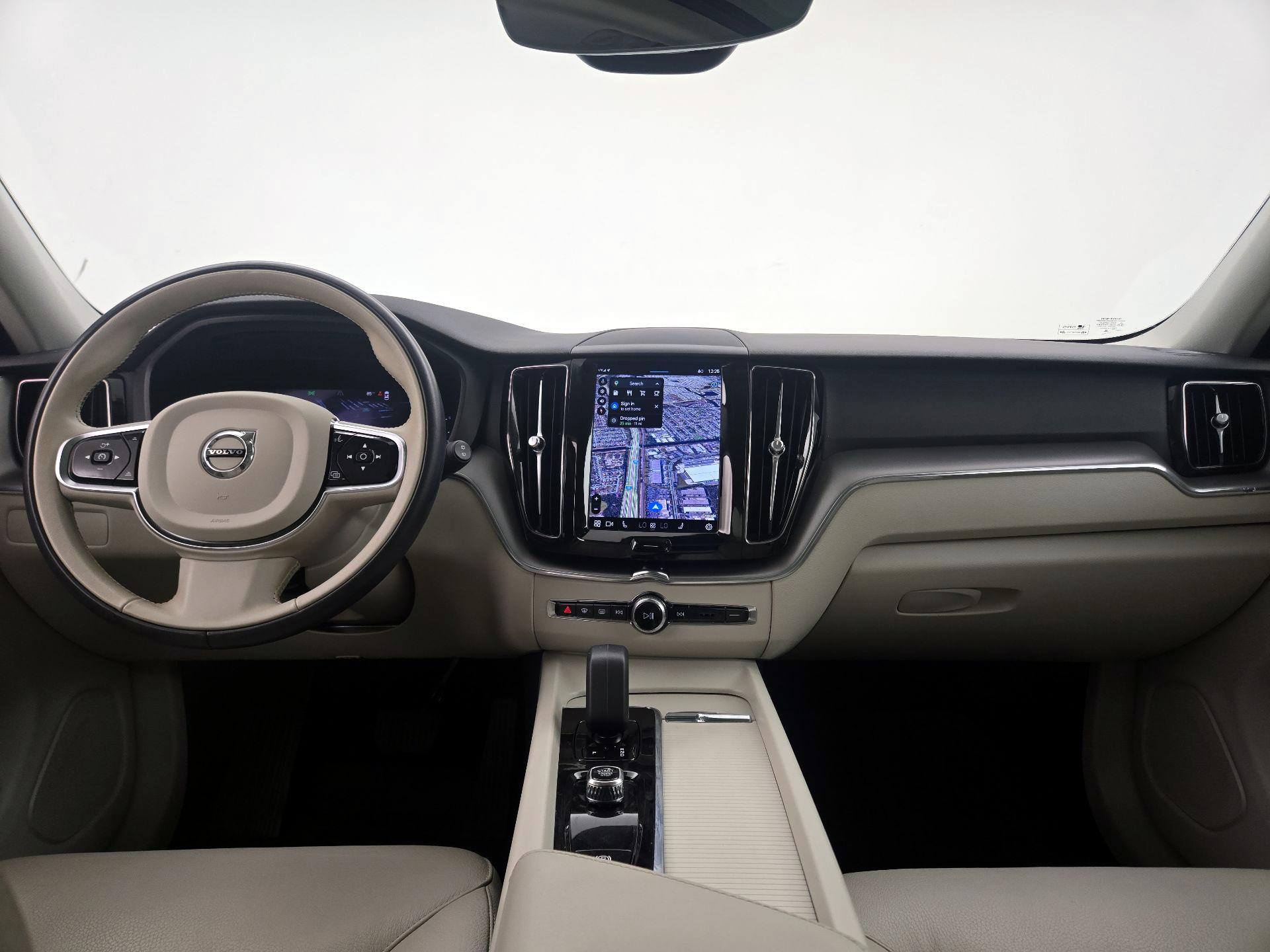 Thumbnail: 2024 Volvo XC60 - 9