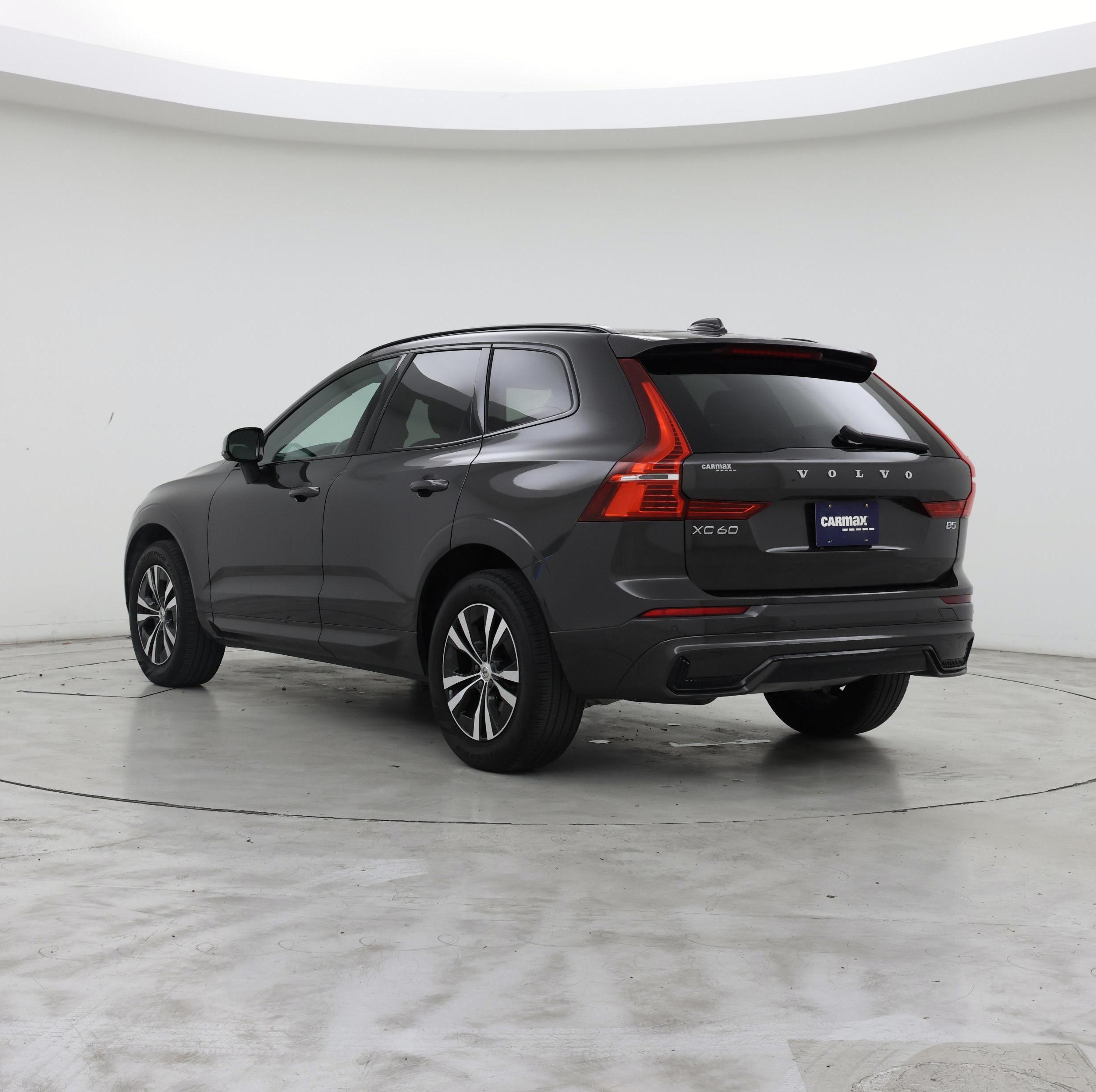 Thumbnail: 2024 Volvo XC60 - 2