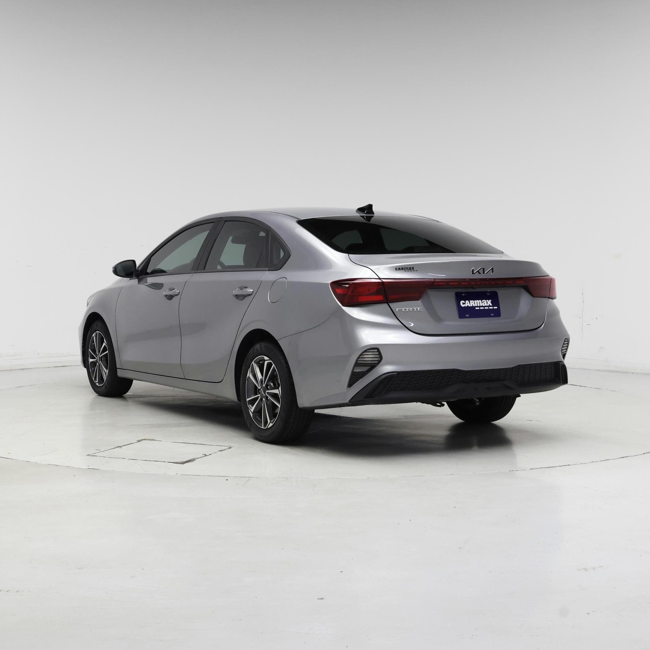 Thumbnail: 2024 Kia Forte - 2