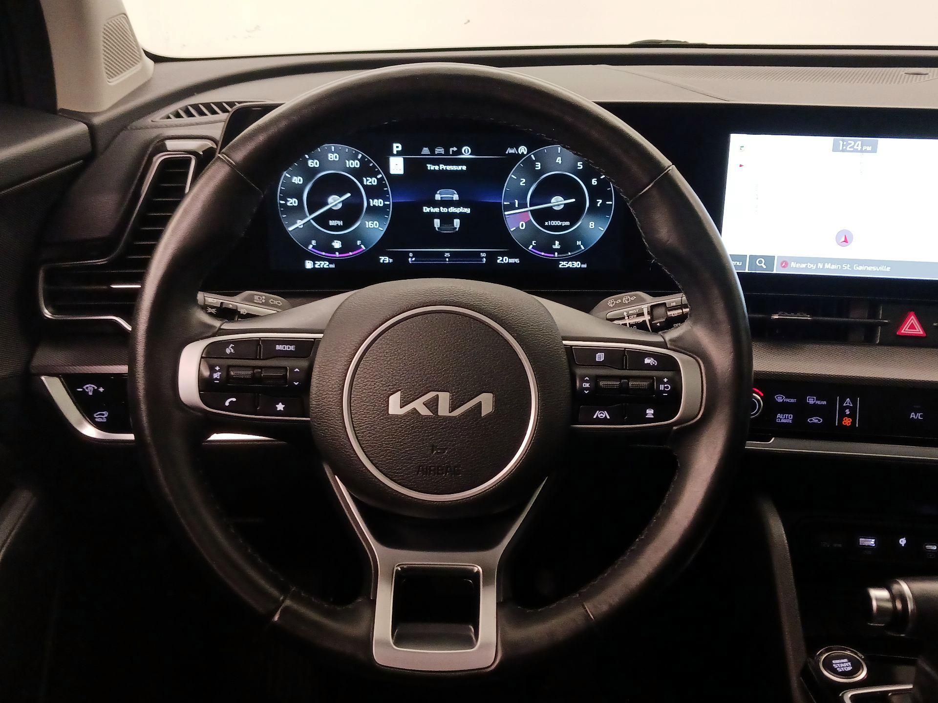 Thumbnail: 2023 Kia Sportage - 10