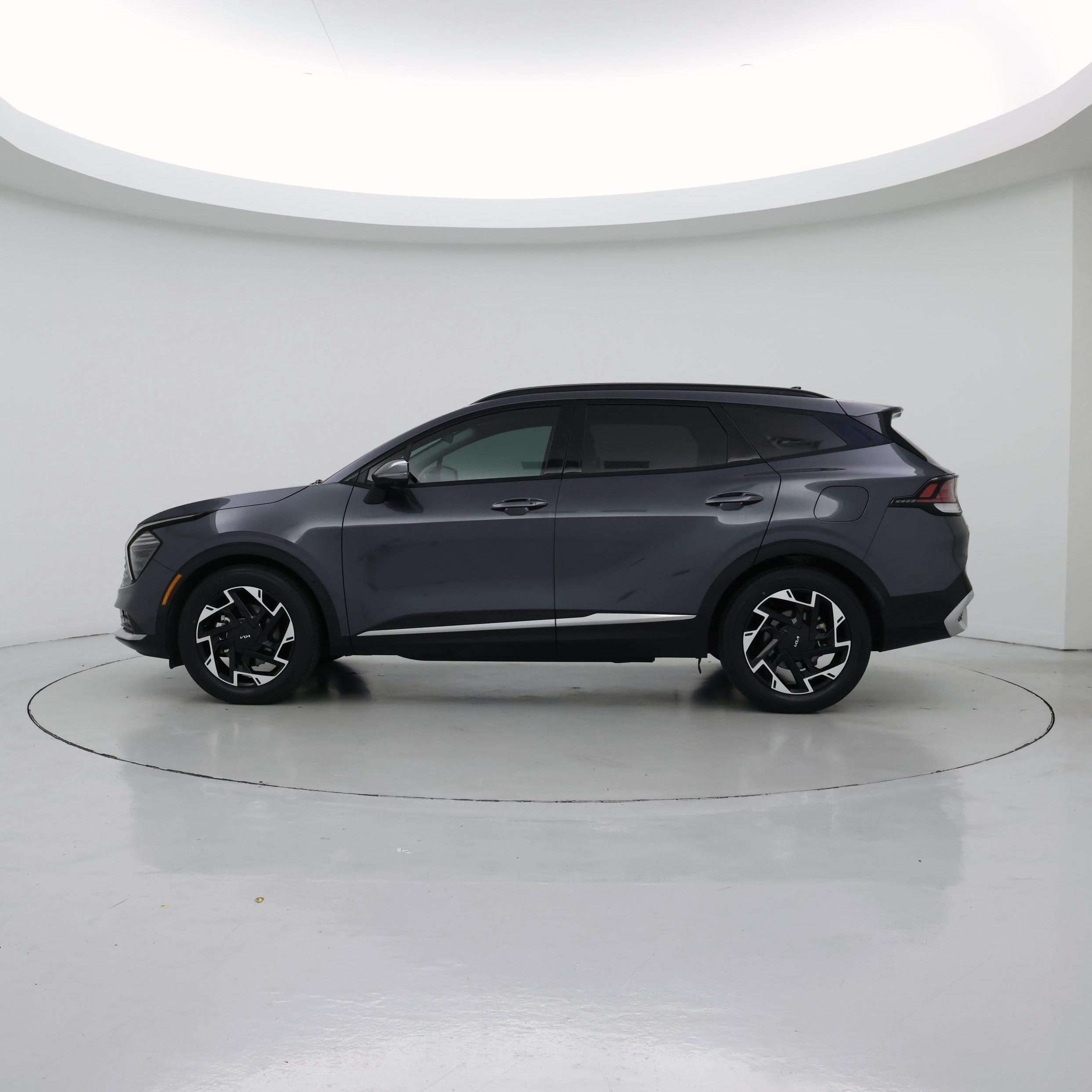 Thumbnail: 2023 Kia Sportage - 3