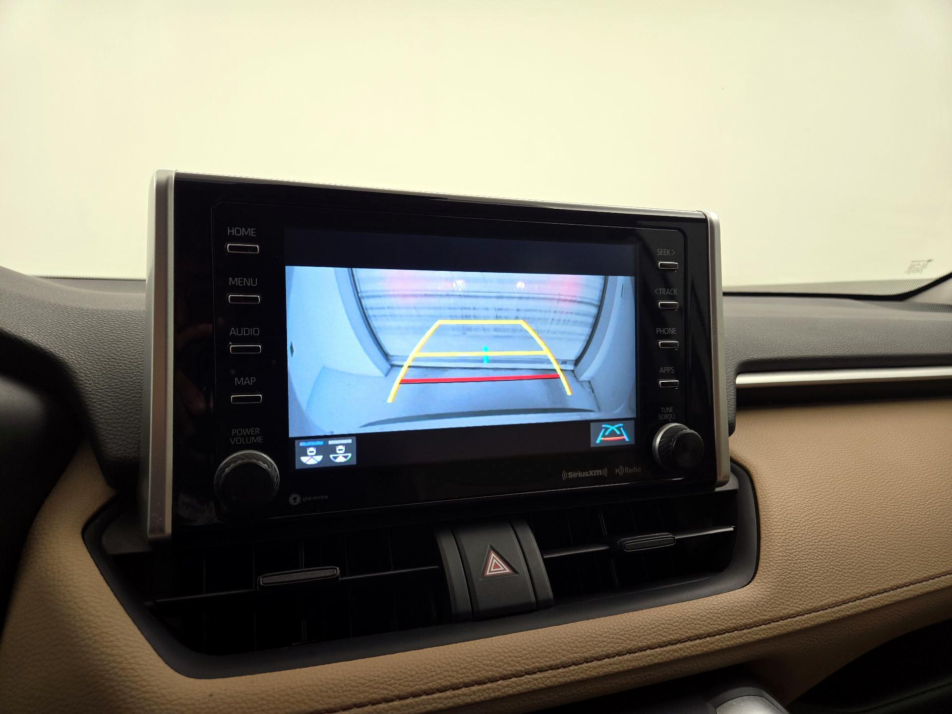 Thumbnail: 2020 Toyota RAV4 - 12