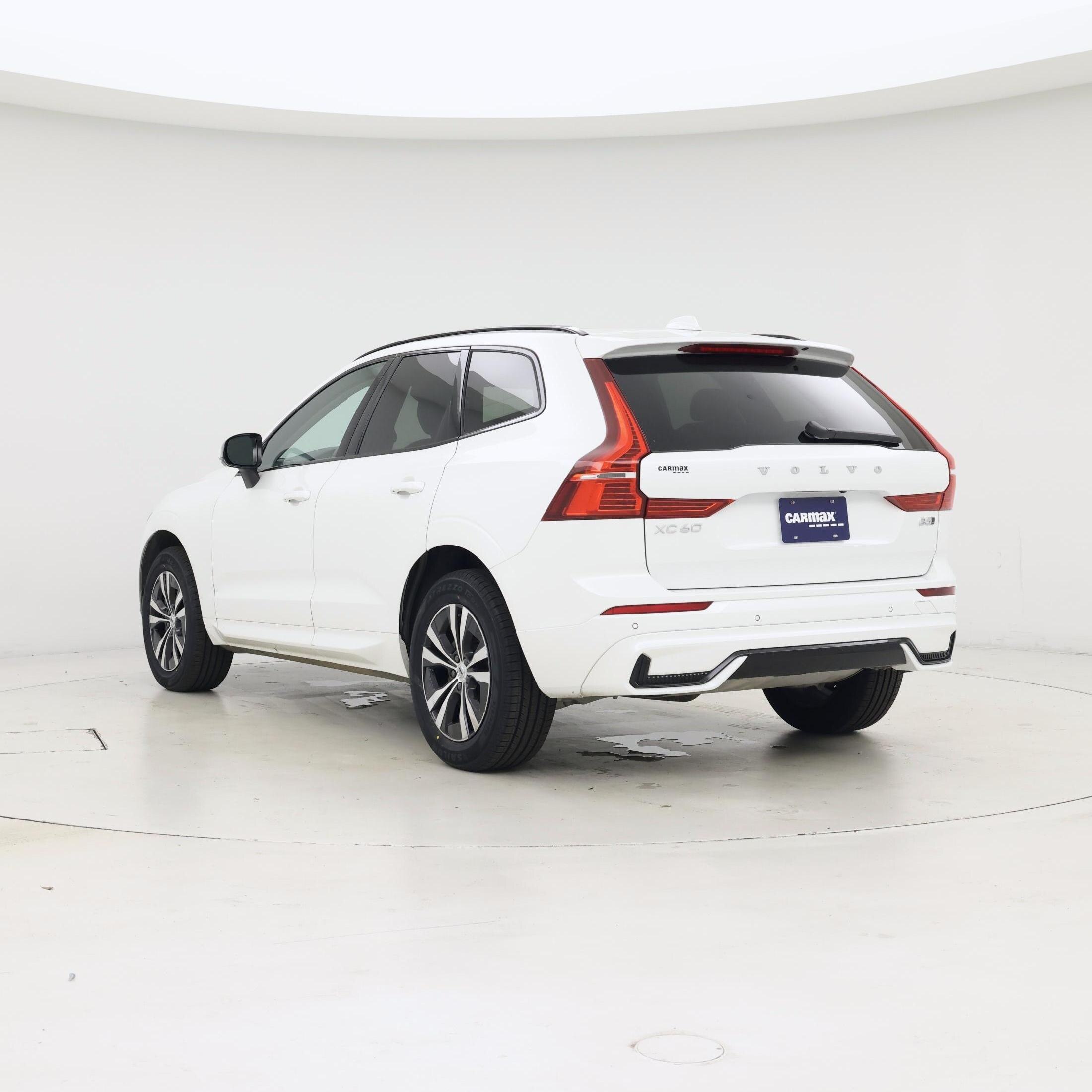 Thumbnail: 2025 Volvo XC60 - 2